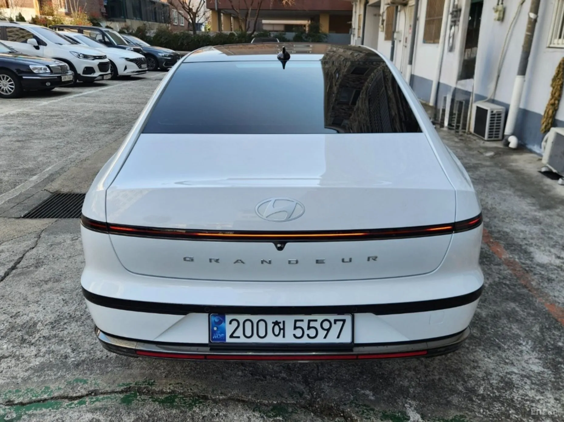 Hyundai Grandeur Hybrid (GN7) превью 3
