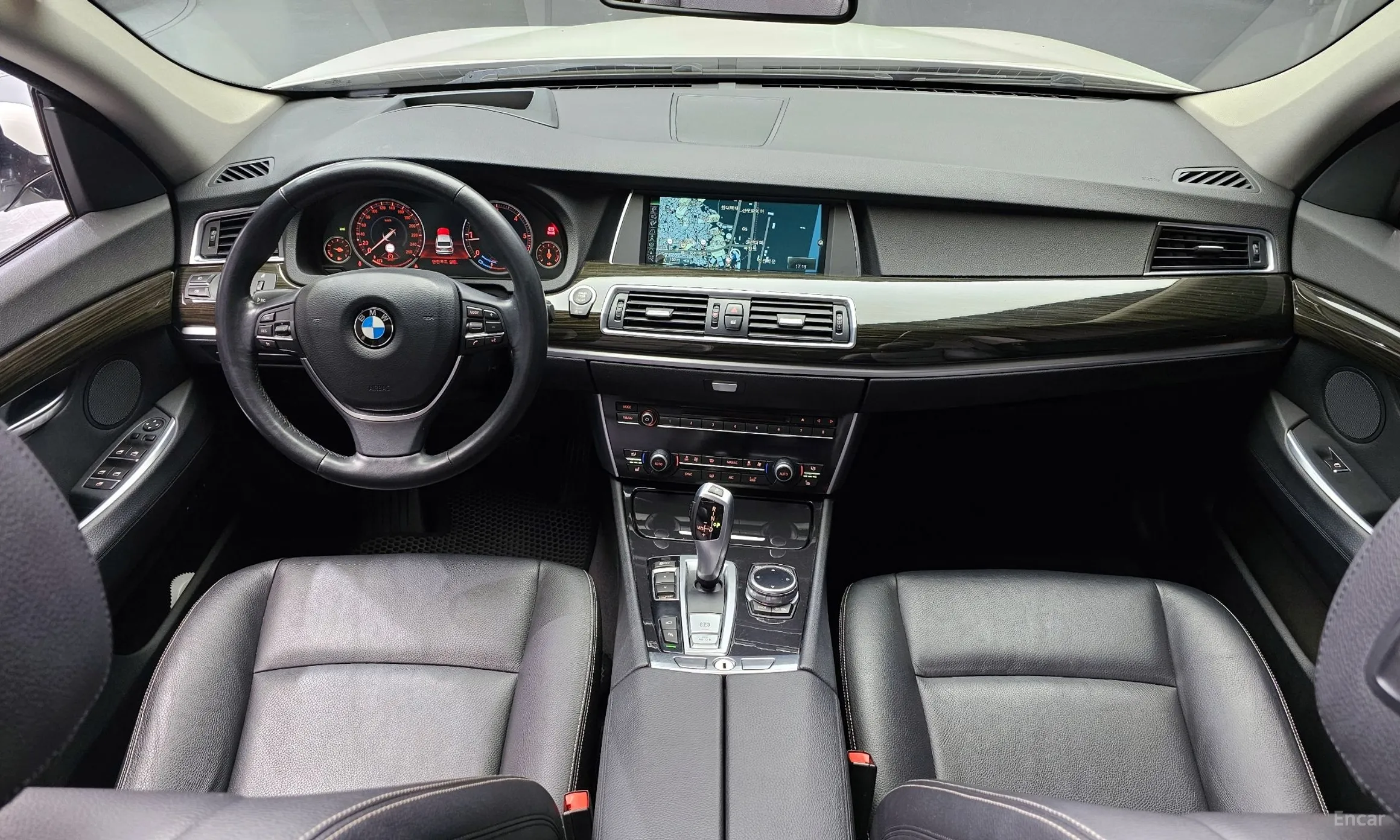 BMW 5 Series GT (F07) превью 4