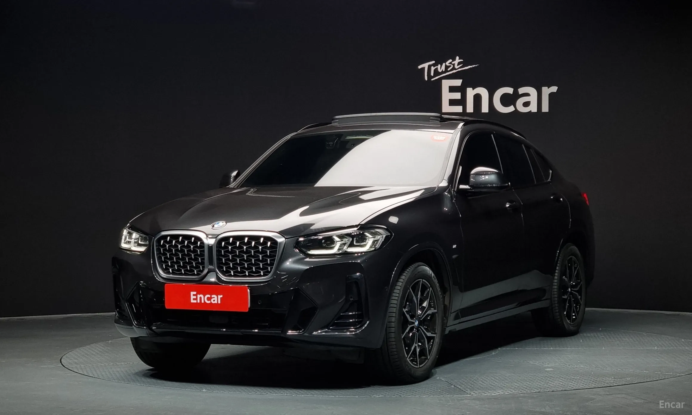 X4 (G02)