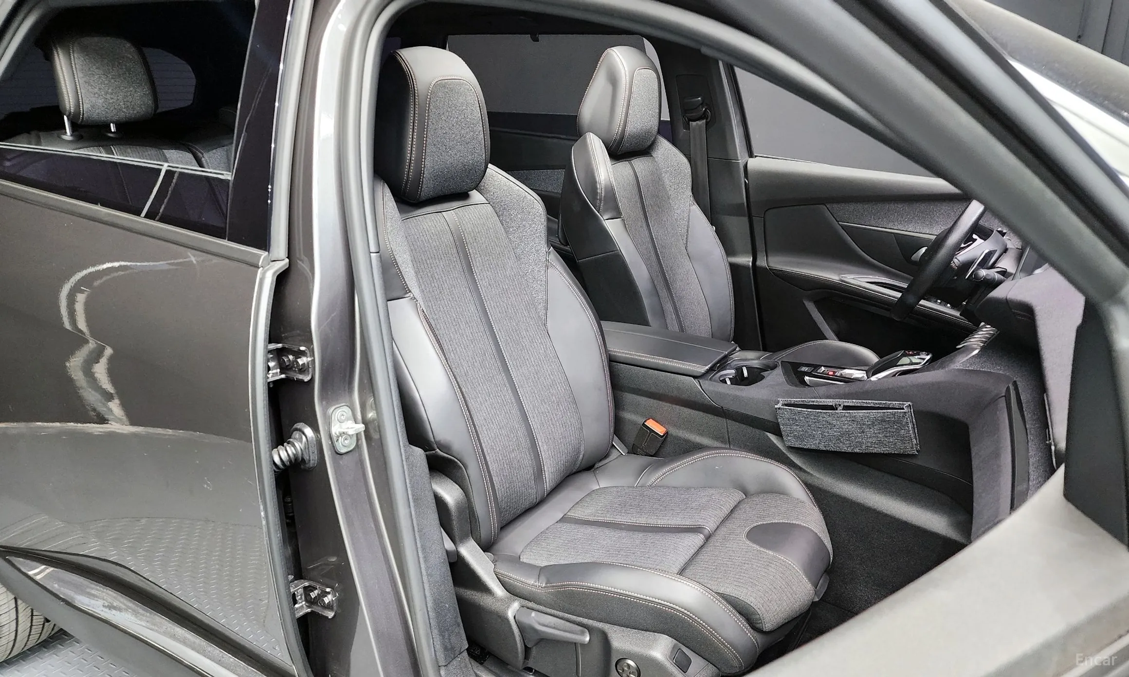 Peugeot 5008 2nd generation превью 11