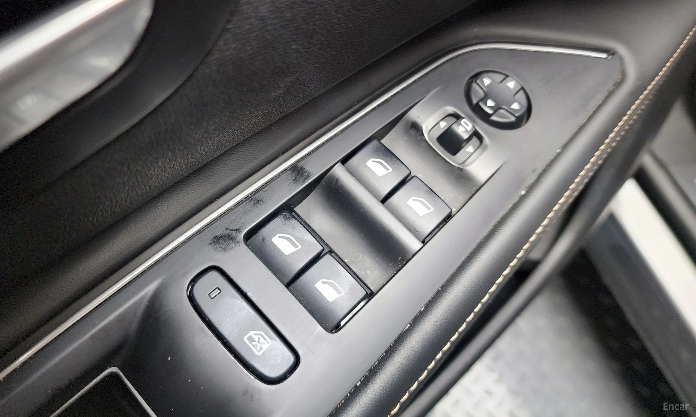 Peugeot 5008 2nd generation превью 14