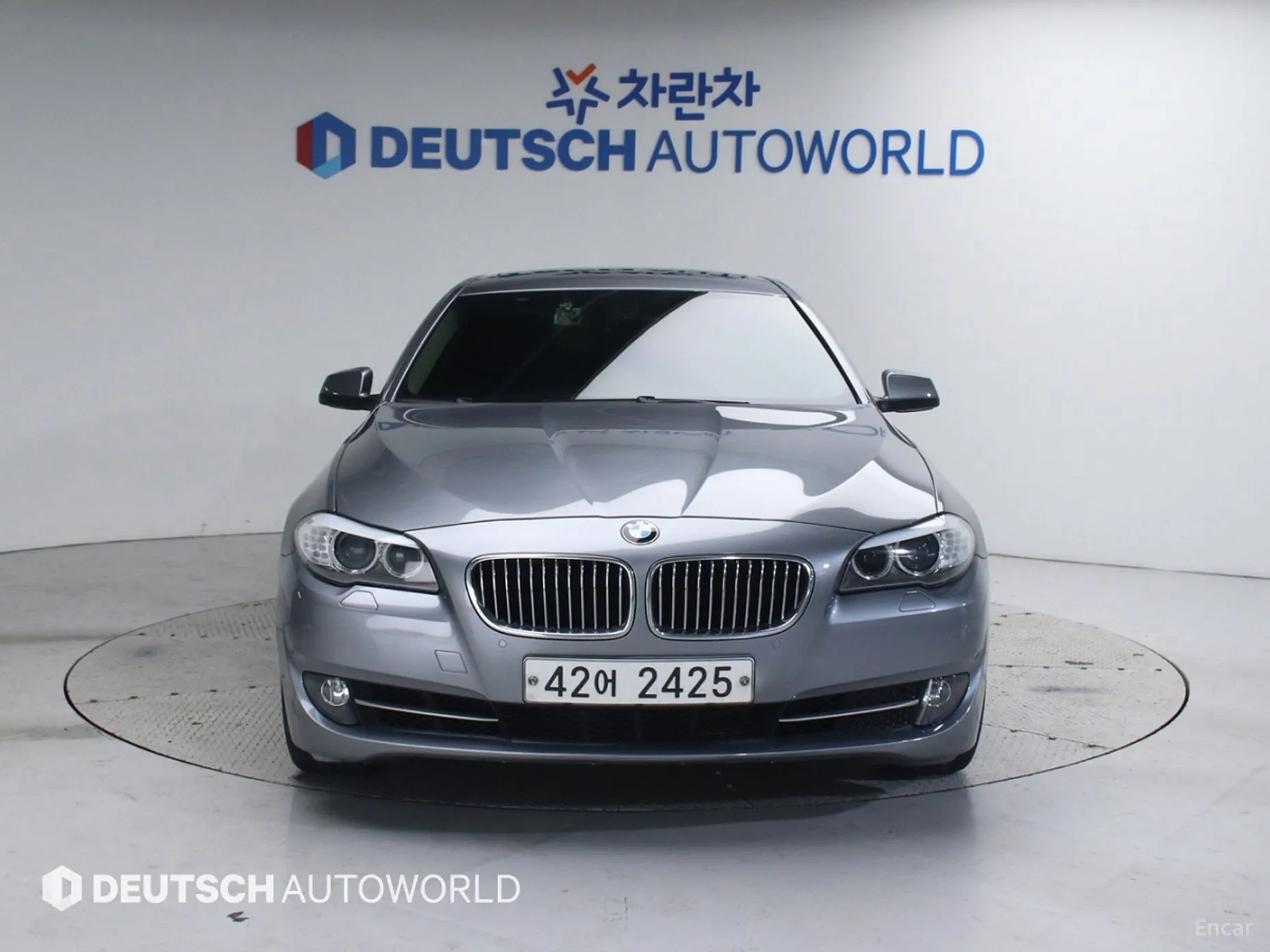 BMW 5 Series (F10) превью 2
