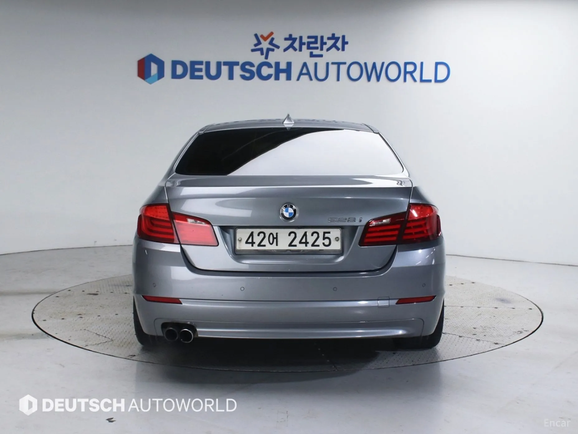 BMW 5 Series (F10) превью 3