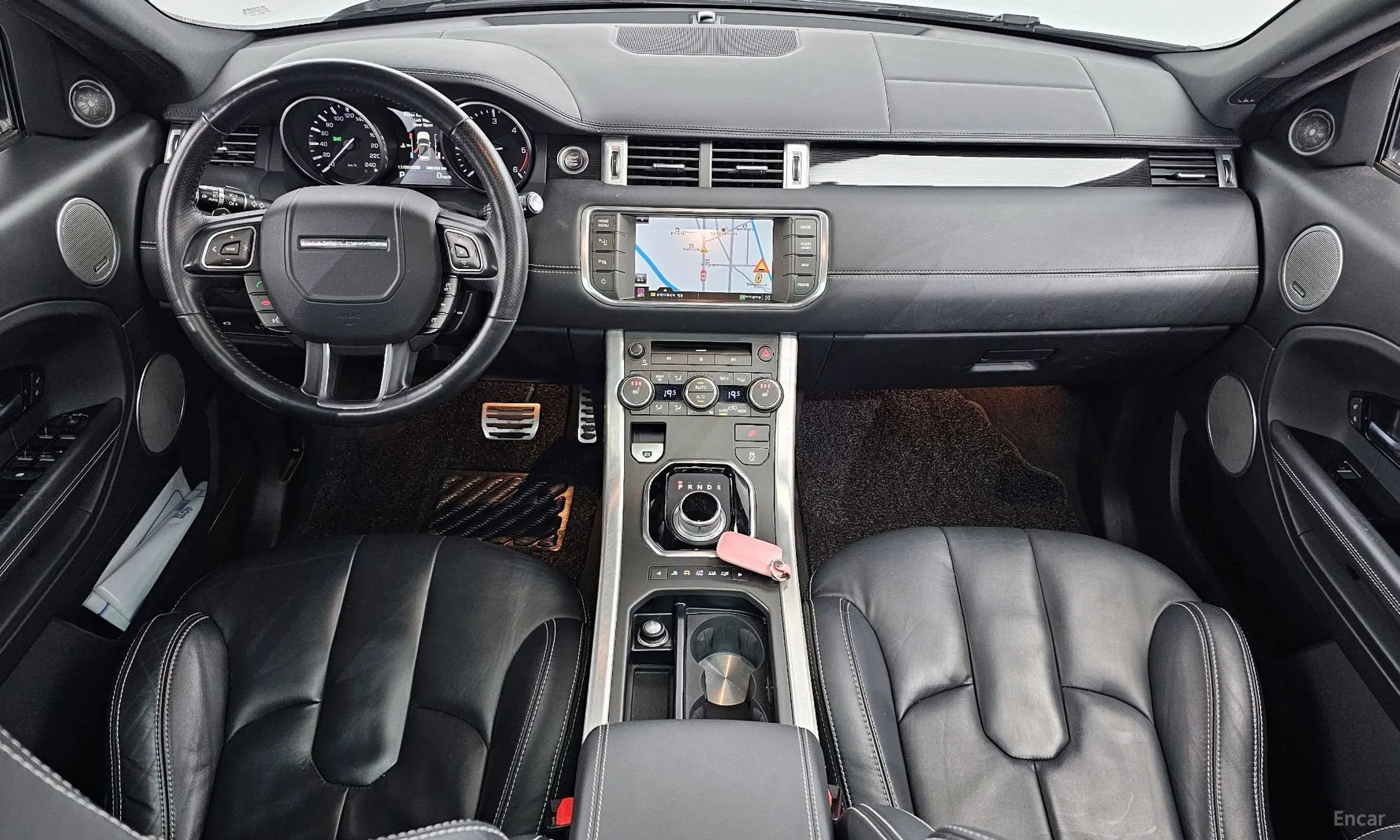 Land Rover Range Rover Evoque превью 4