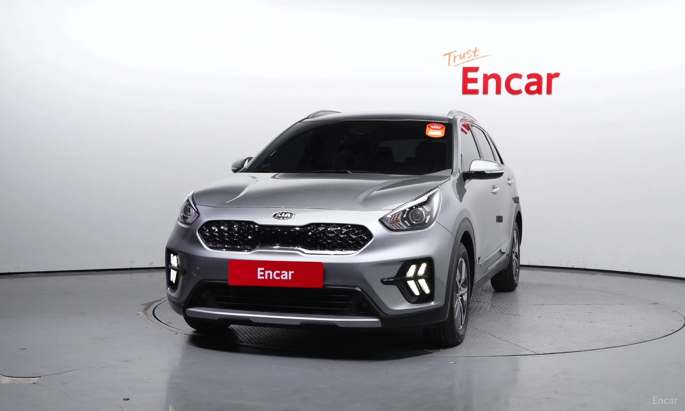 Kia Niro превью 2