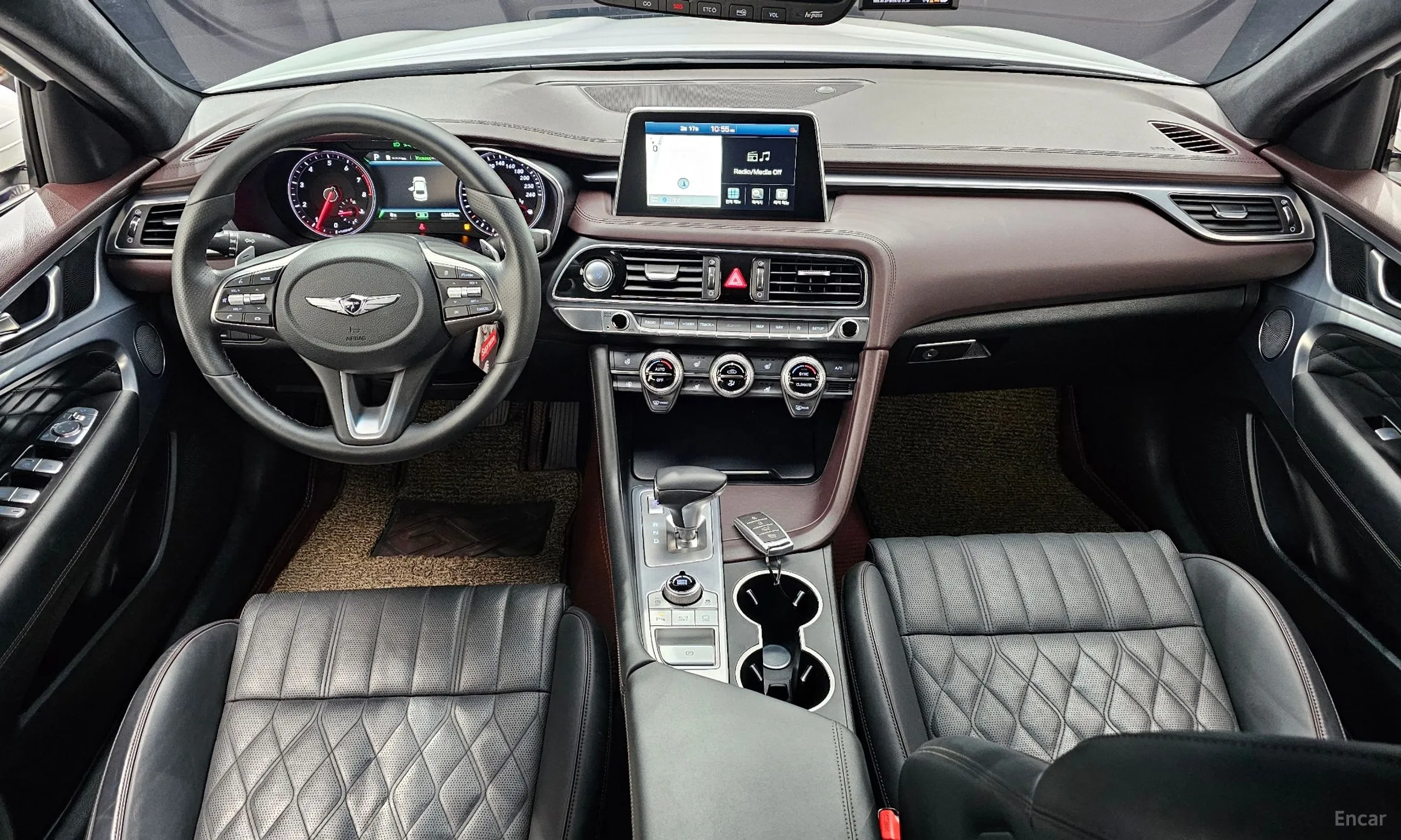 Genesis G70 превью 4