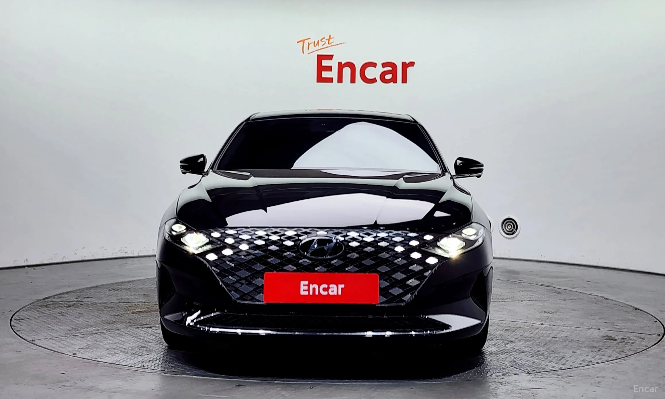 Hyundai Grandeur IG Hybrid