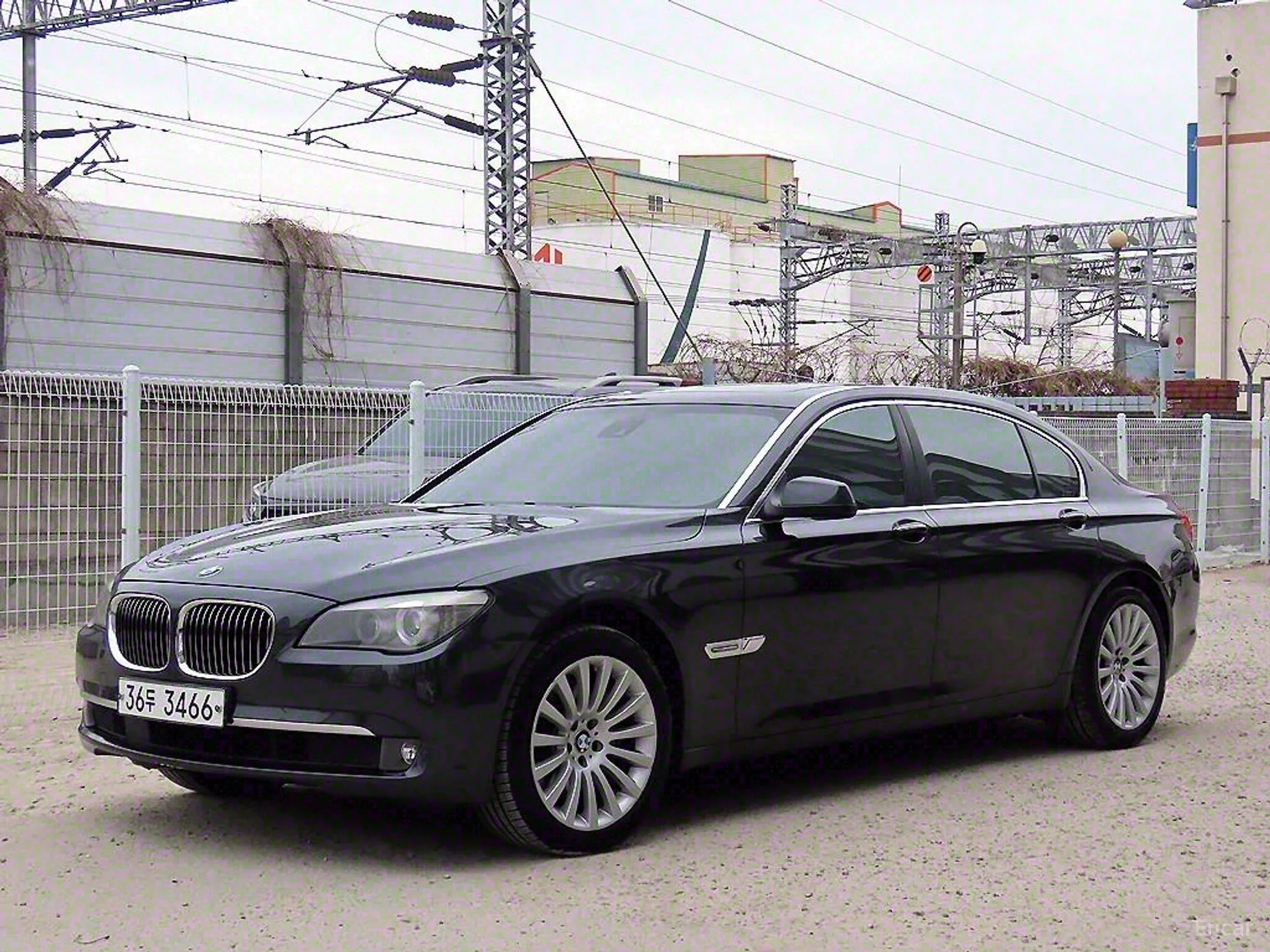 BMW 7 Series (F01)