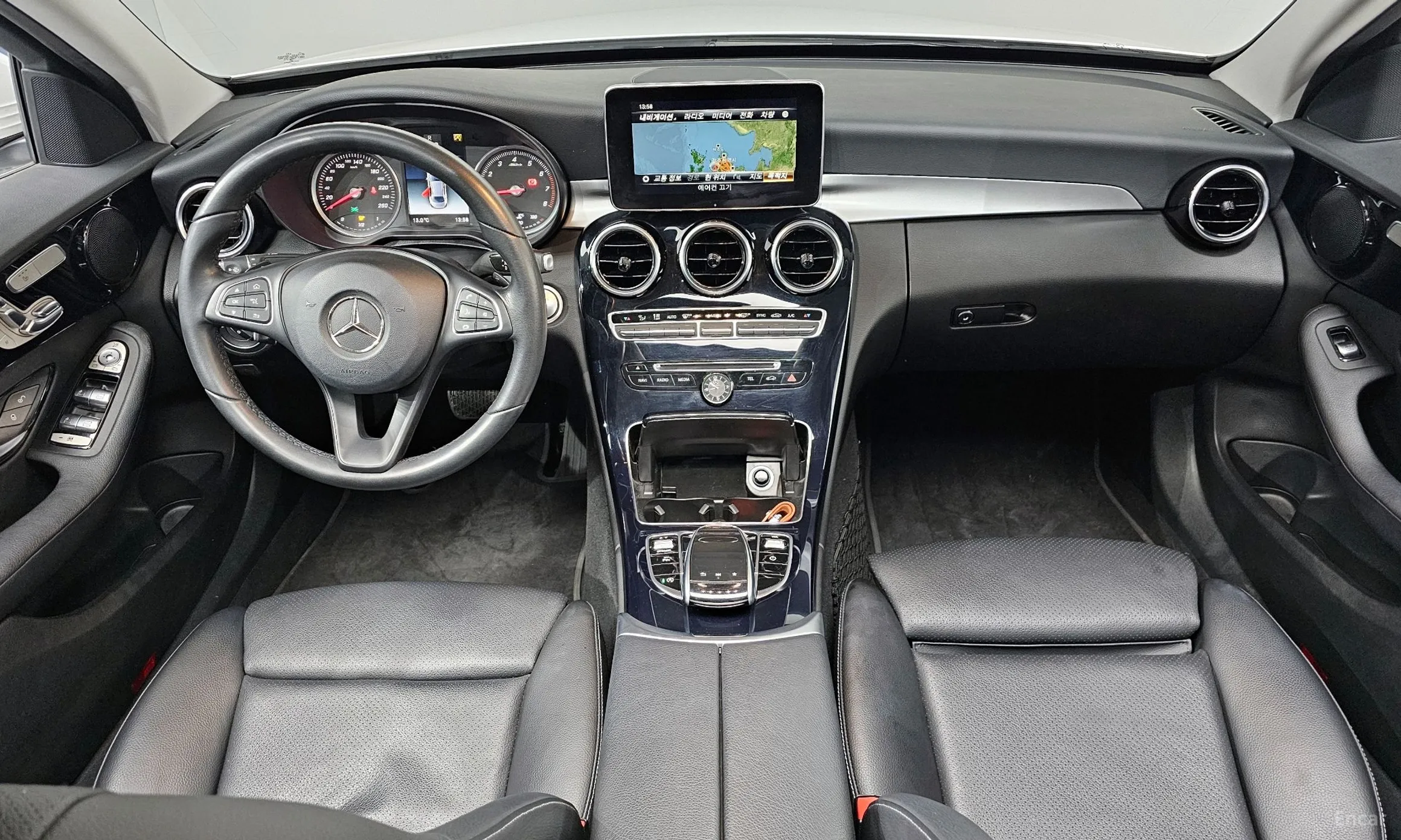 Mercedes Benz C-Class W205 превью 4