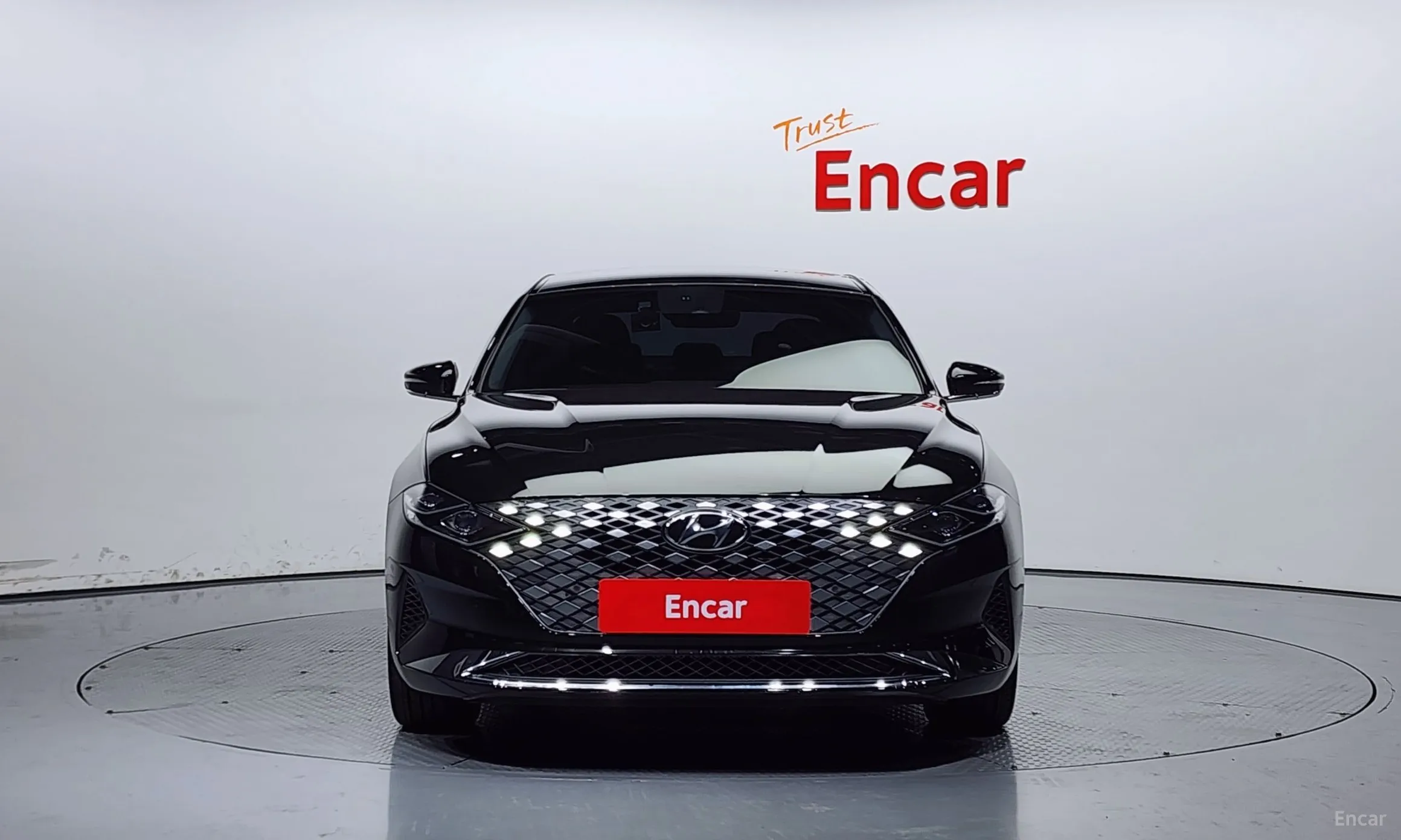 Hyundai Grandeur IG превью 2