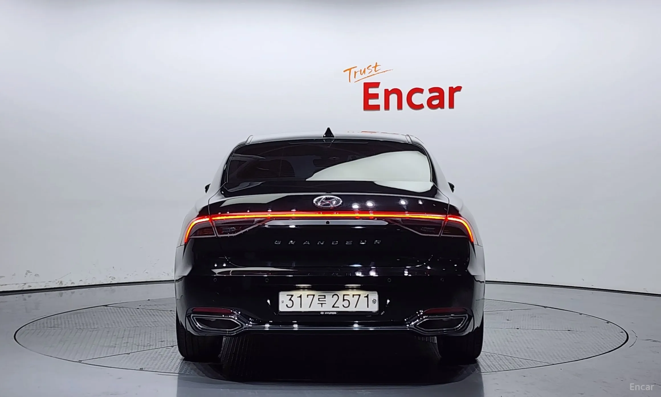 Hyundai Grandeur IG превью 3