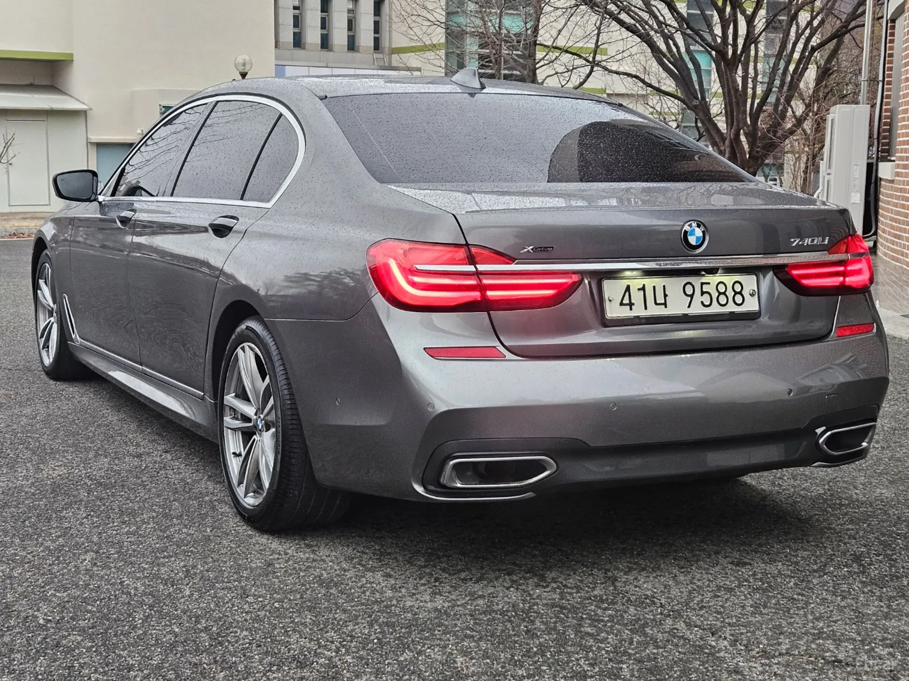 BMW 7 Series (G11) превью 3