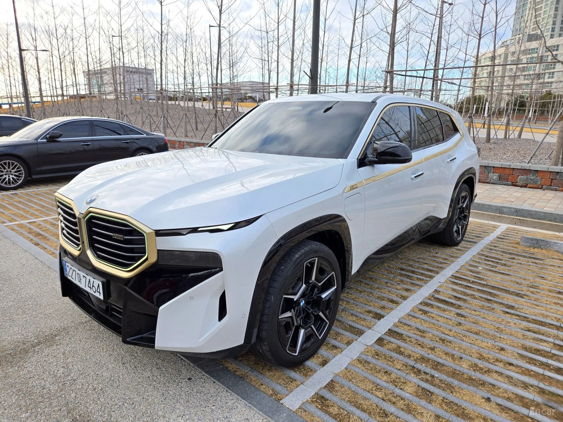 BMW XM (G09) превью 3