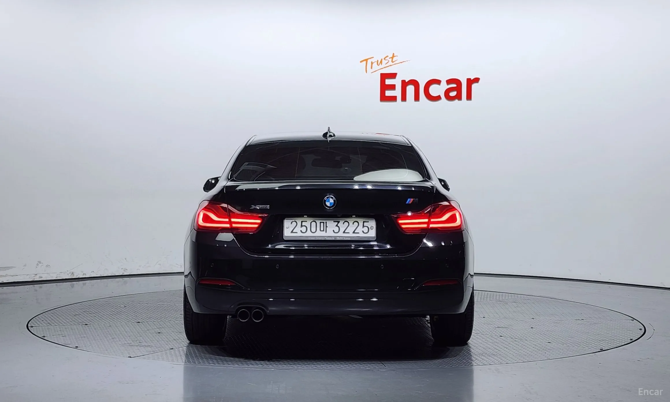 BMW Series 4 (F32) превью 3