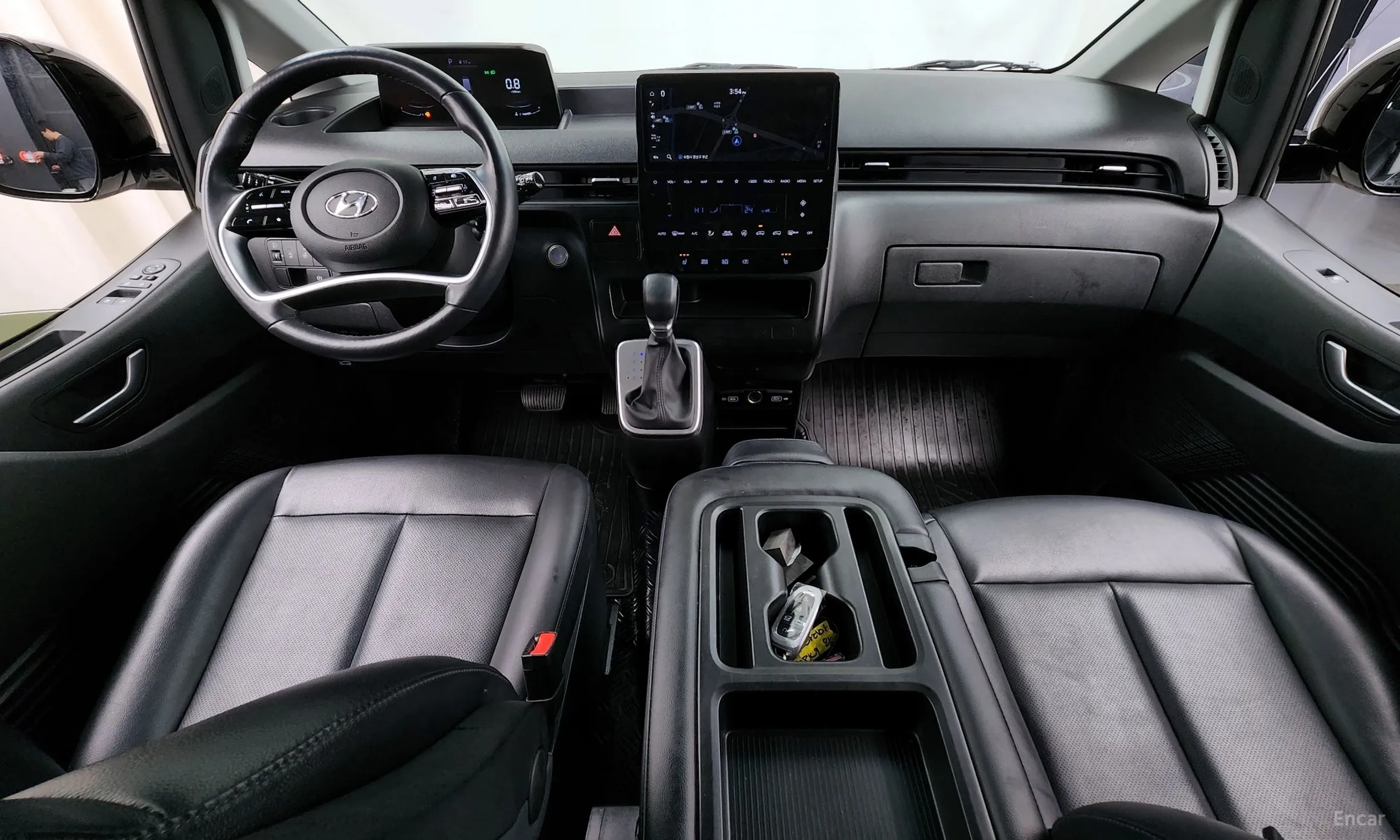 Hyundai Staria превью 4