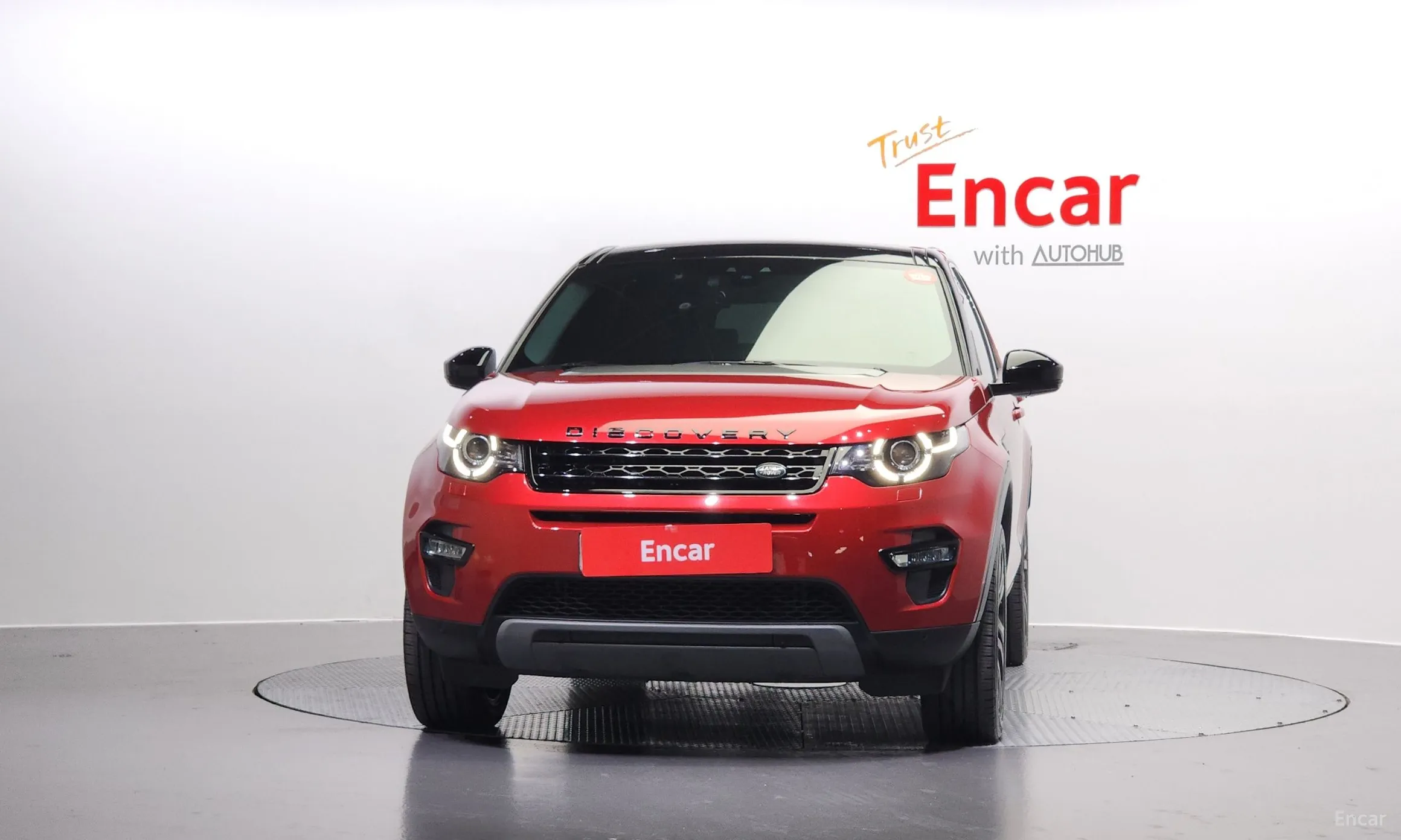 Land Rover Discovery Sports превью 2