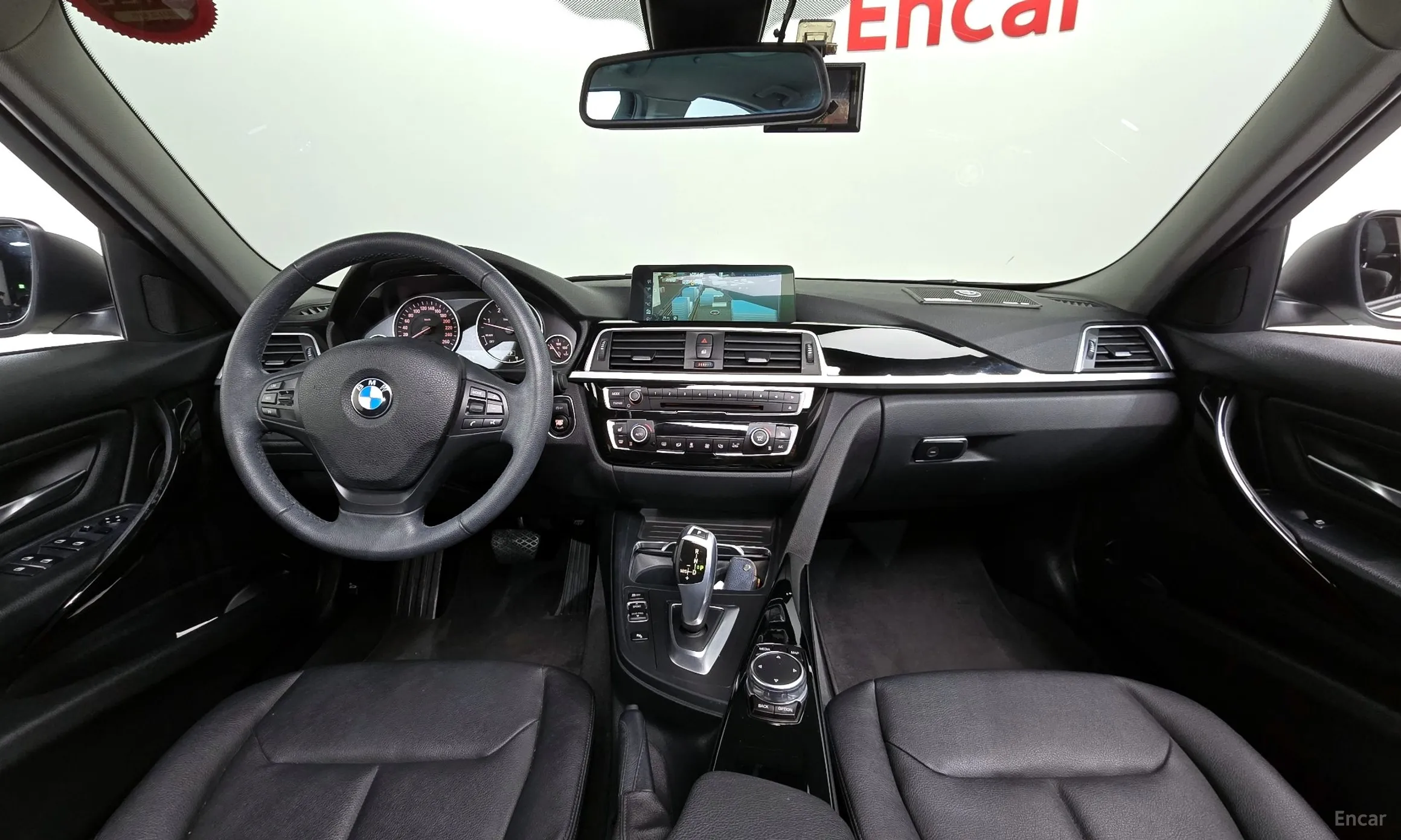 BMW 3 Series (F30) превью 4
