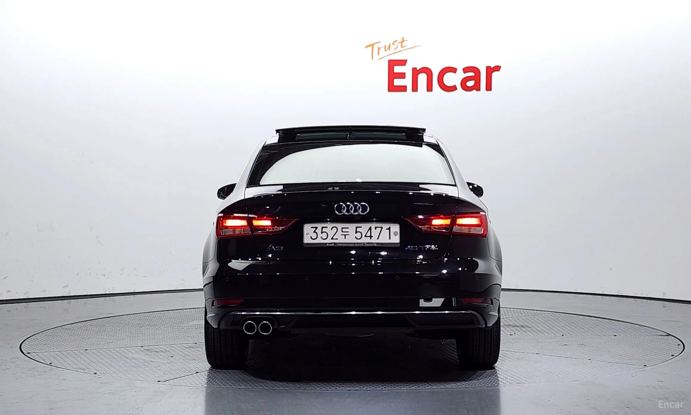 Audi New A3 превью 3