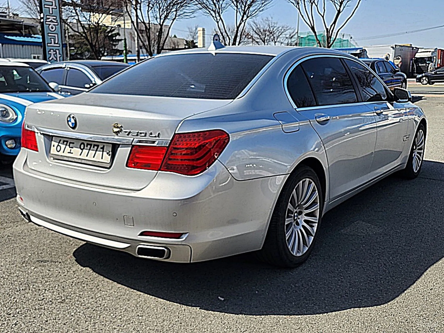 BMW 7 Series (F01) превью 3