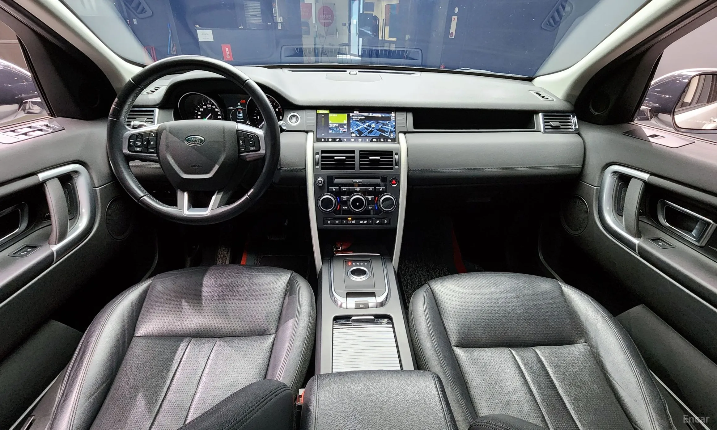 Land Rover Discovery Sports превью 4
