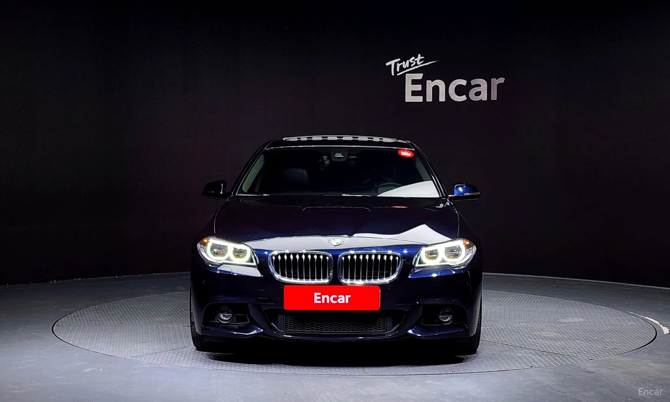 BMW 5 Series (F10) превью 2