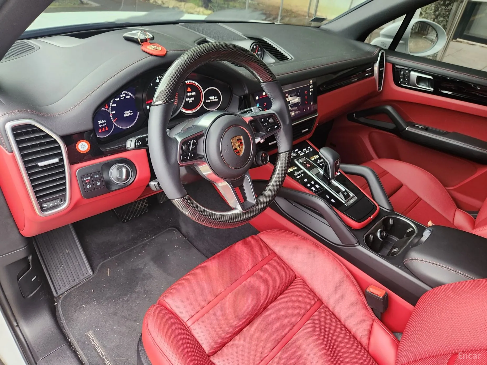 Porsche Cayenne (PO536) превью 4