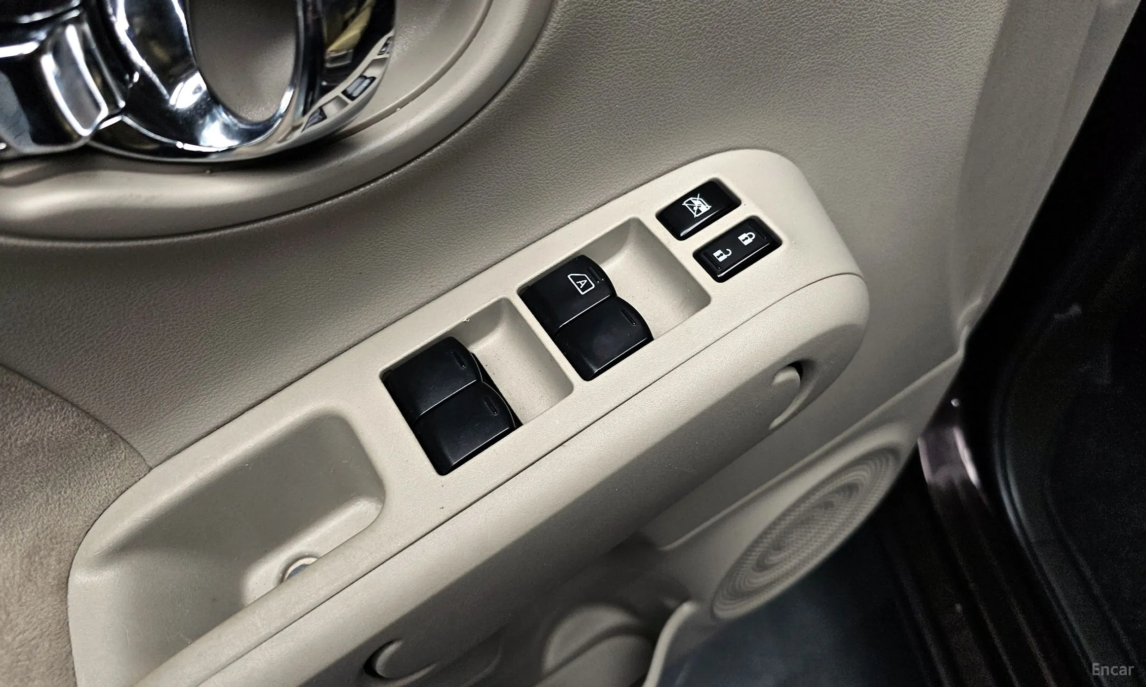 Nissan Cube превью 19