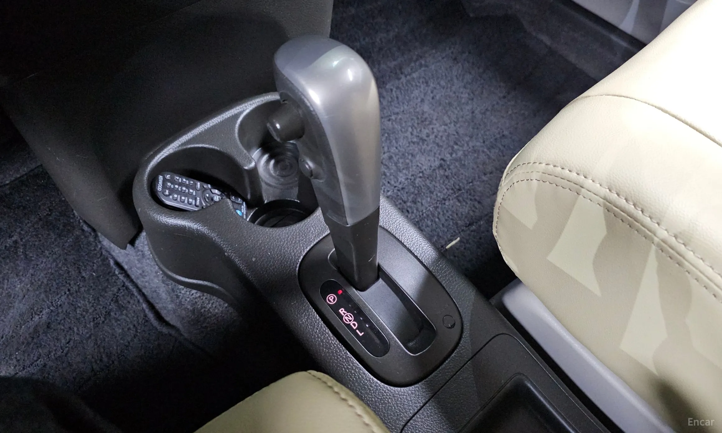 Nissan Cube превью 9