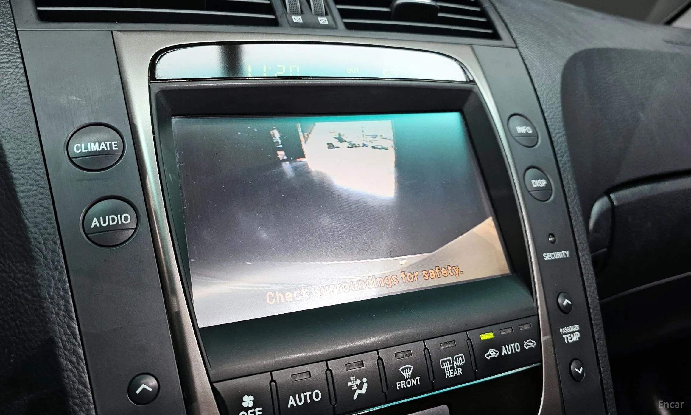Lexus GS300 превью 16
