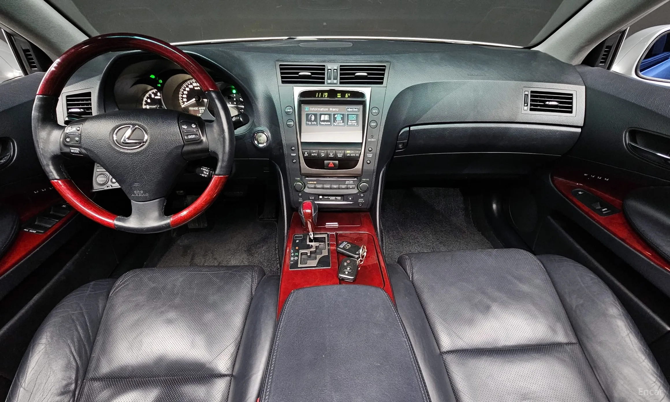 Lexus GS300 превью 7