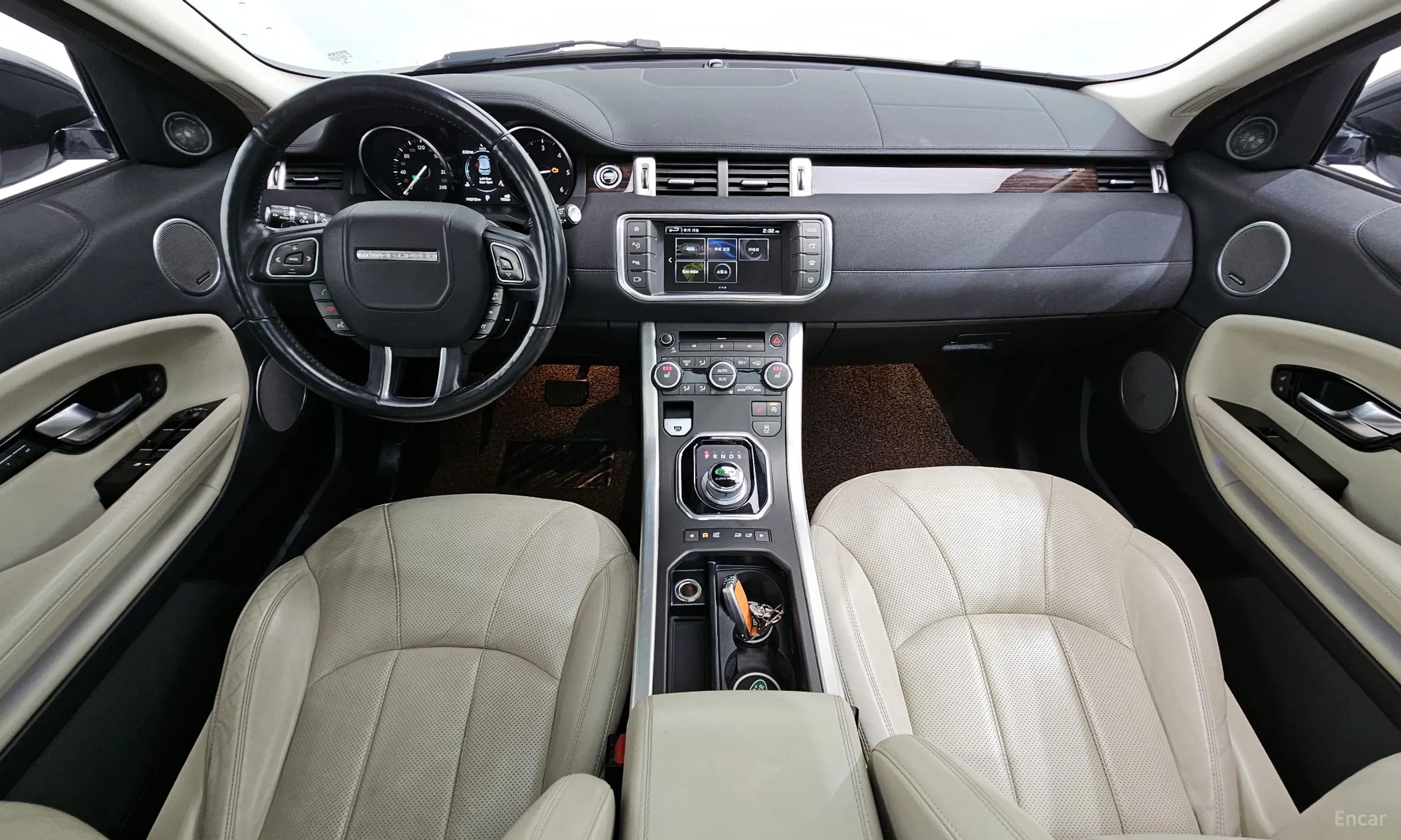 Land Rover Range Rover Evoque превью 4