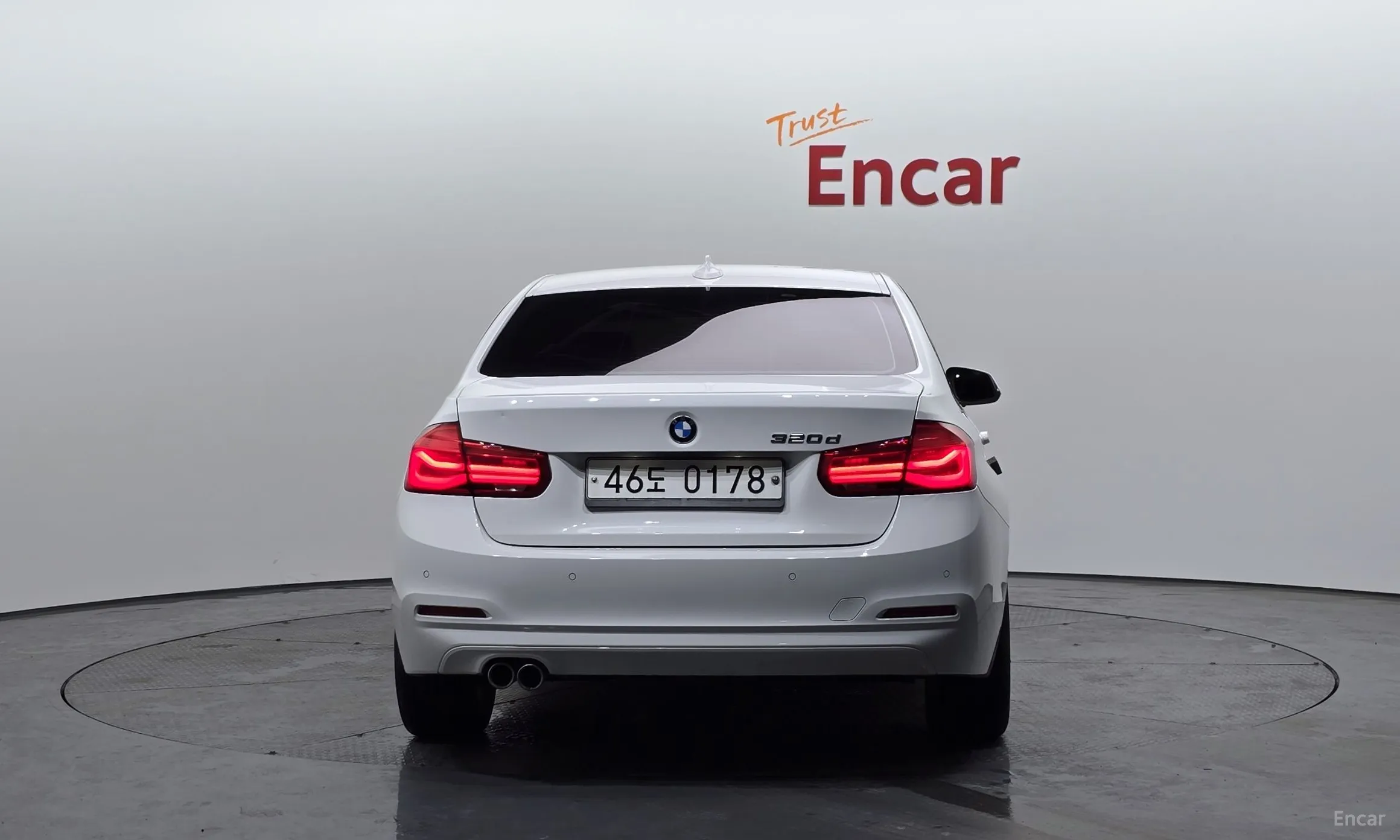 BMW 3 Series (F30) превью 3