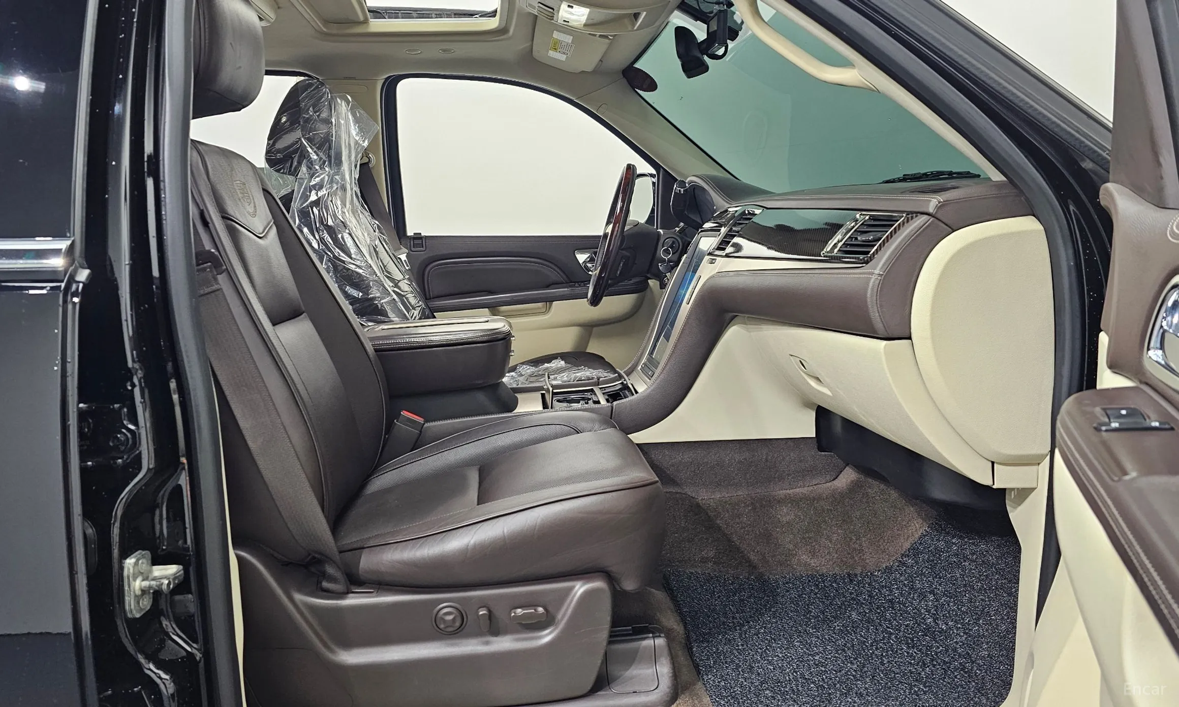 Cadillac Escalade превью 10