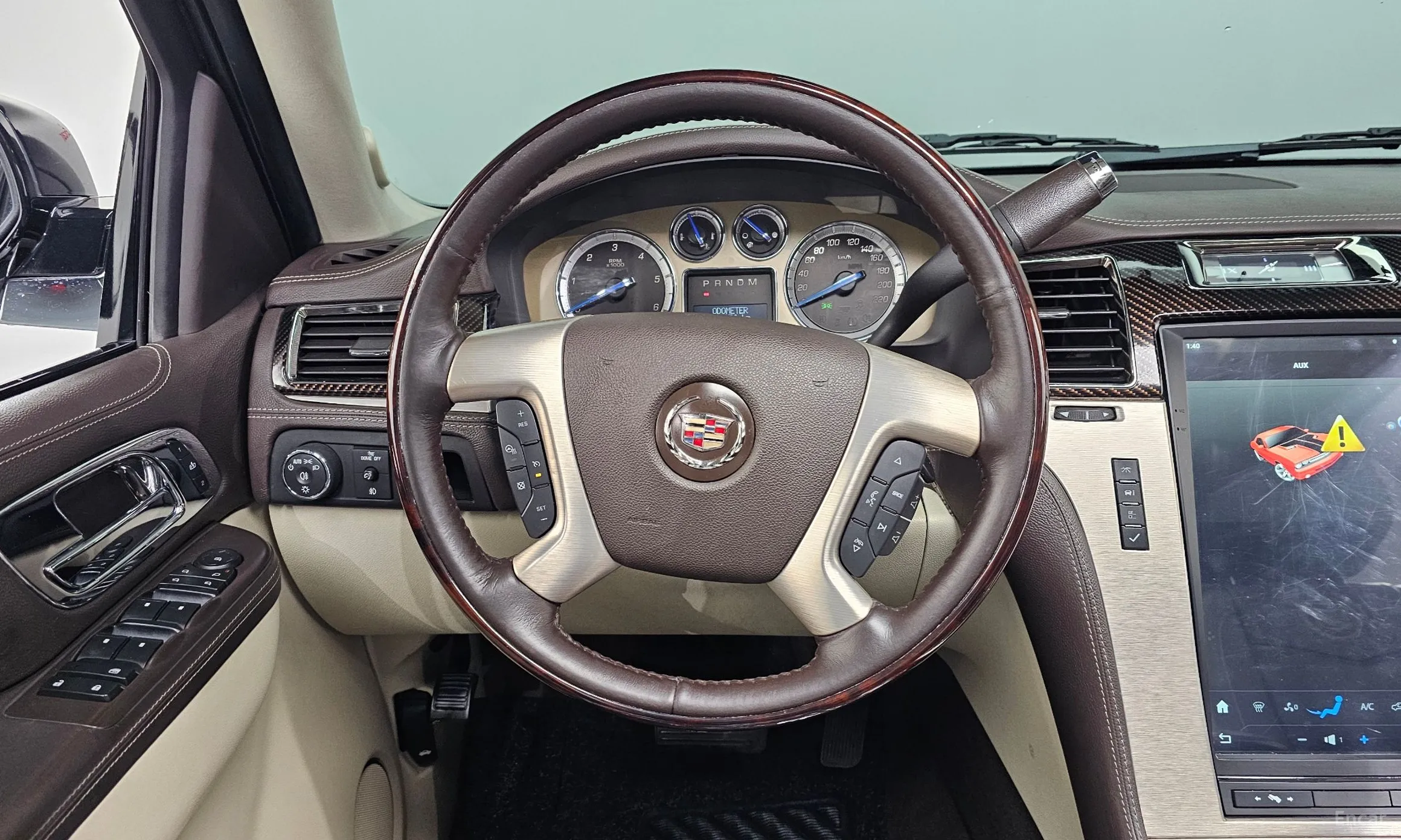 Cadillac Escalade превью 14