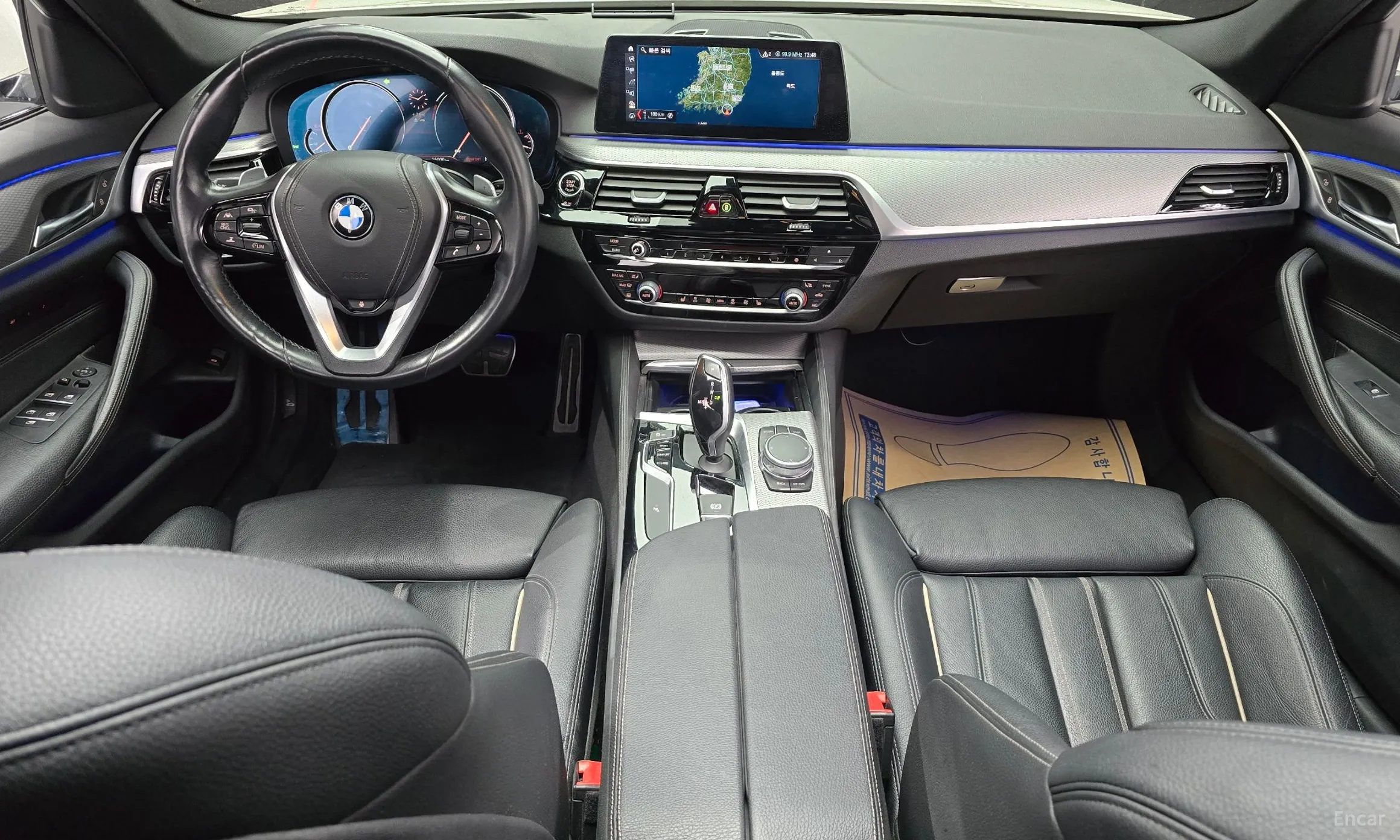 BMW 5 Series (G30) превью 4