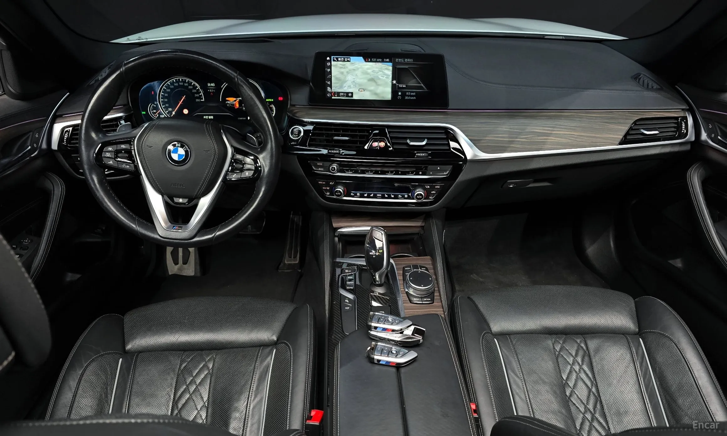 BMW 5 Series (G30) превью 4