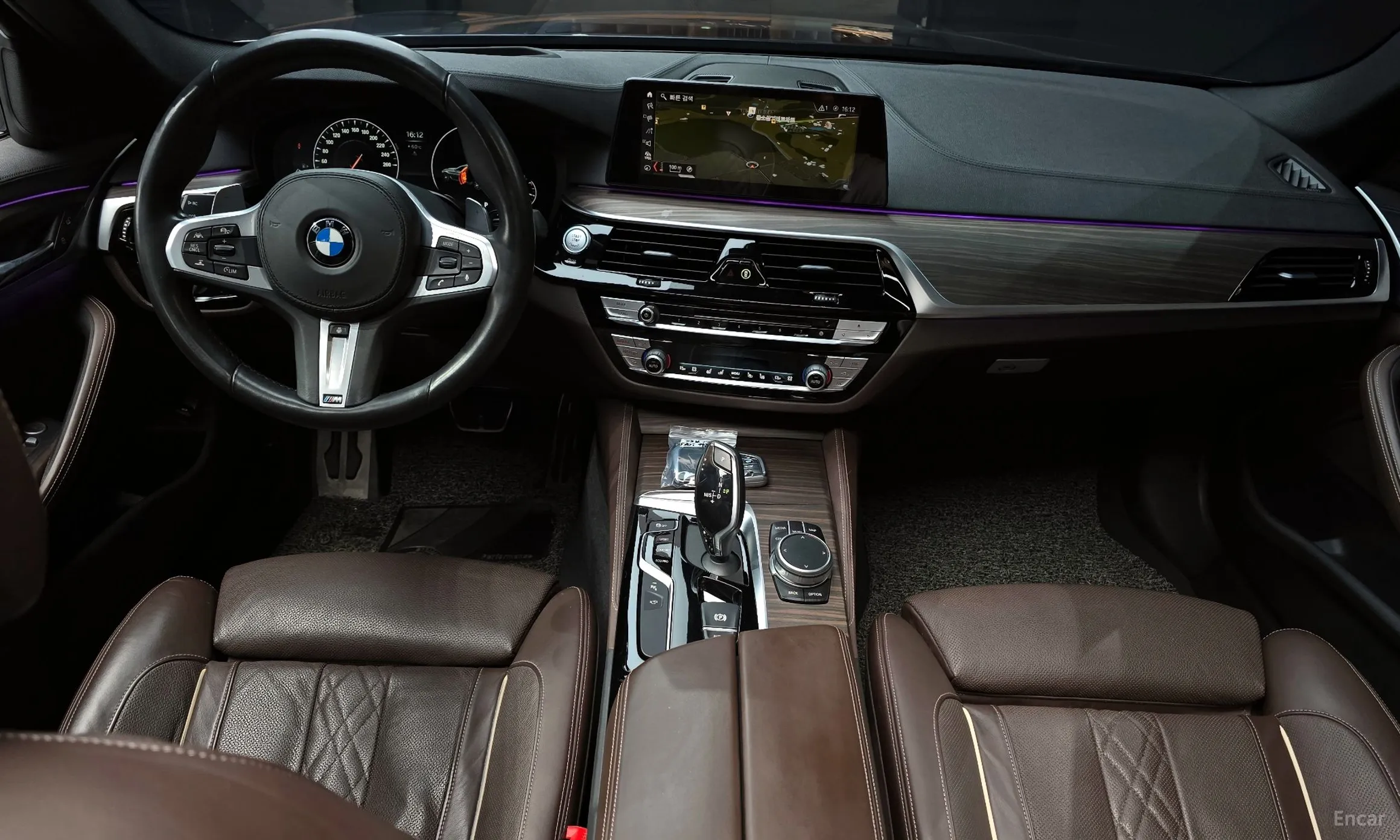 BMW 5 Series (G30) превью 4