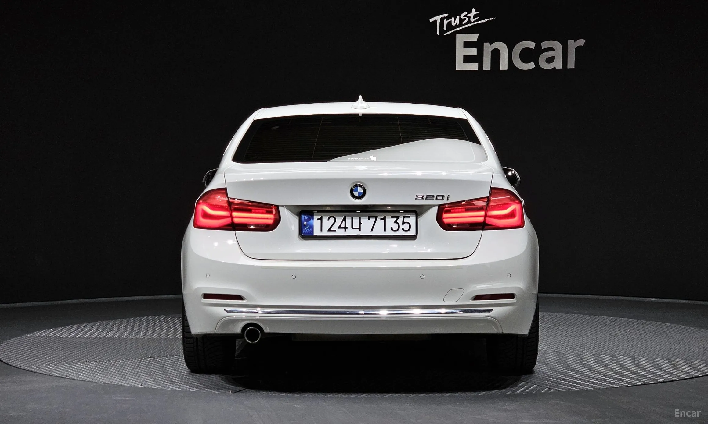 BMW 3 Series (F30) превью 3