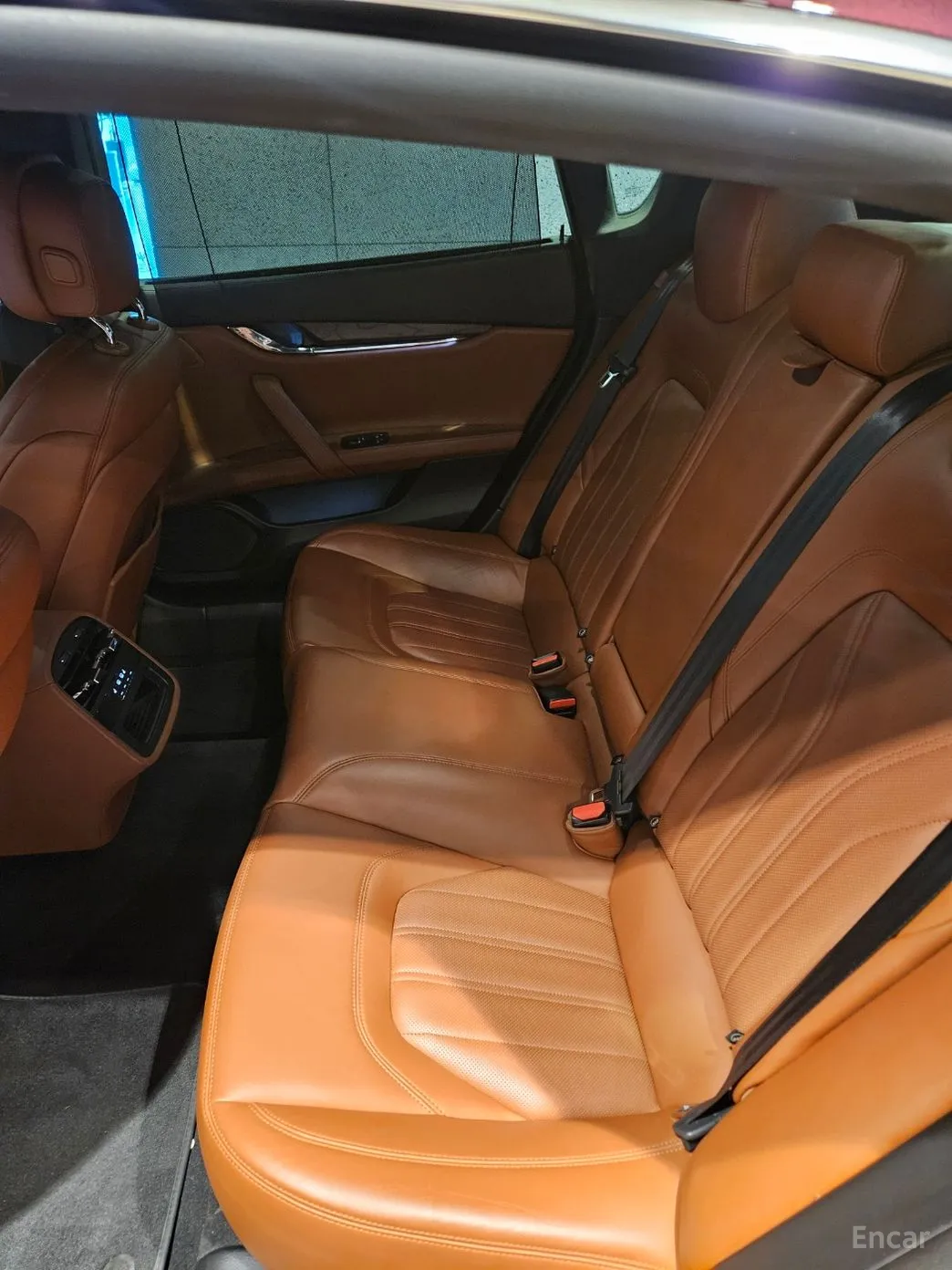 Maserati Quattroporte превью 15