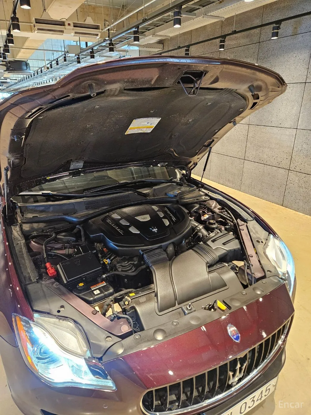 Maserati Quattroporte превью 8