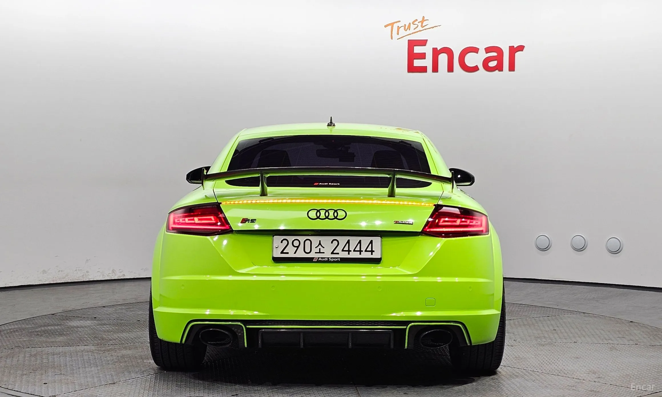 Audi TTS (8S) превью 3