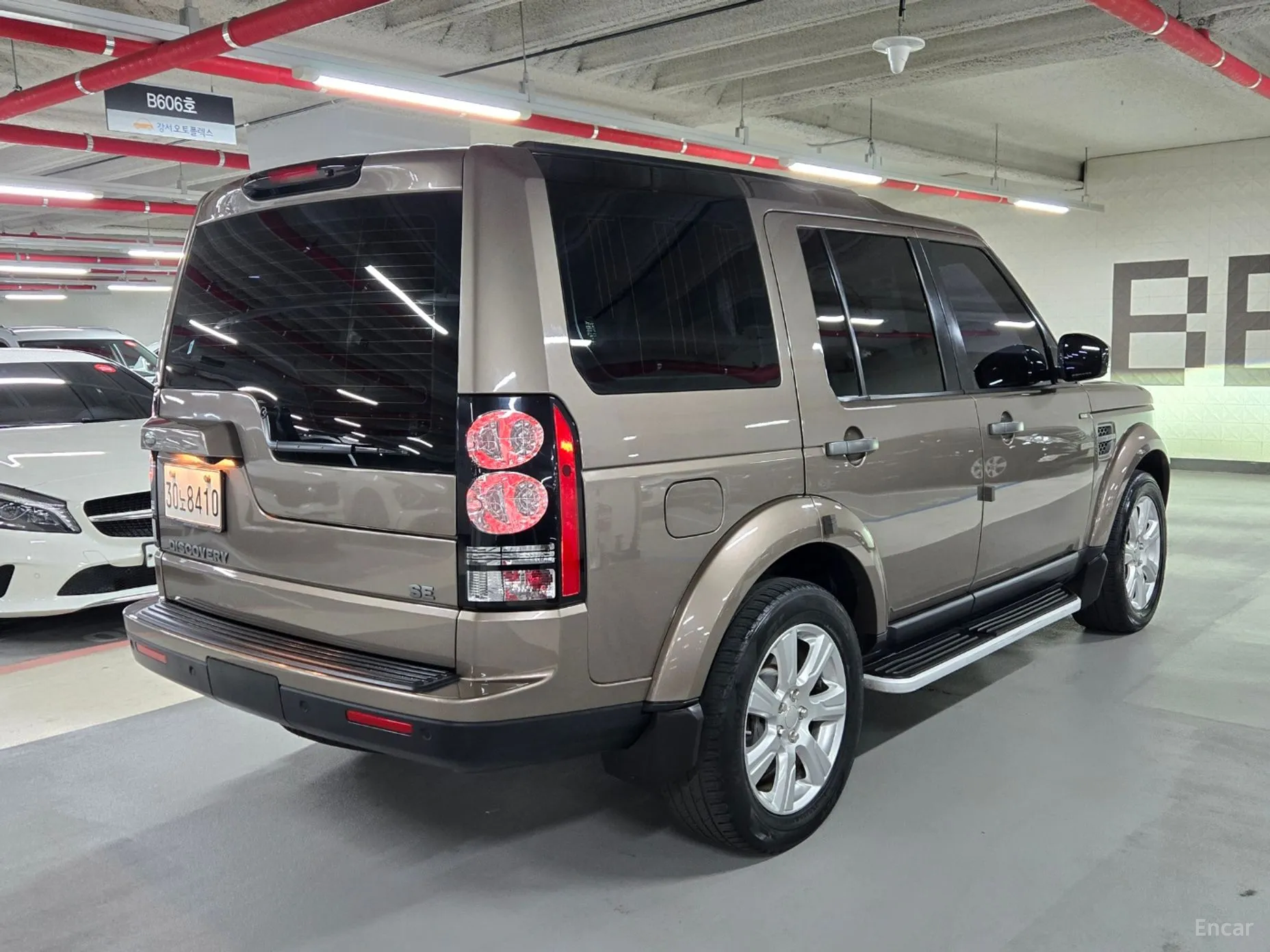 Land Rover Discovery 4 превью 2