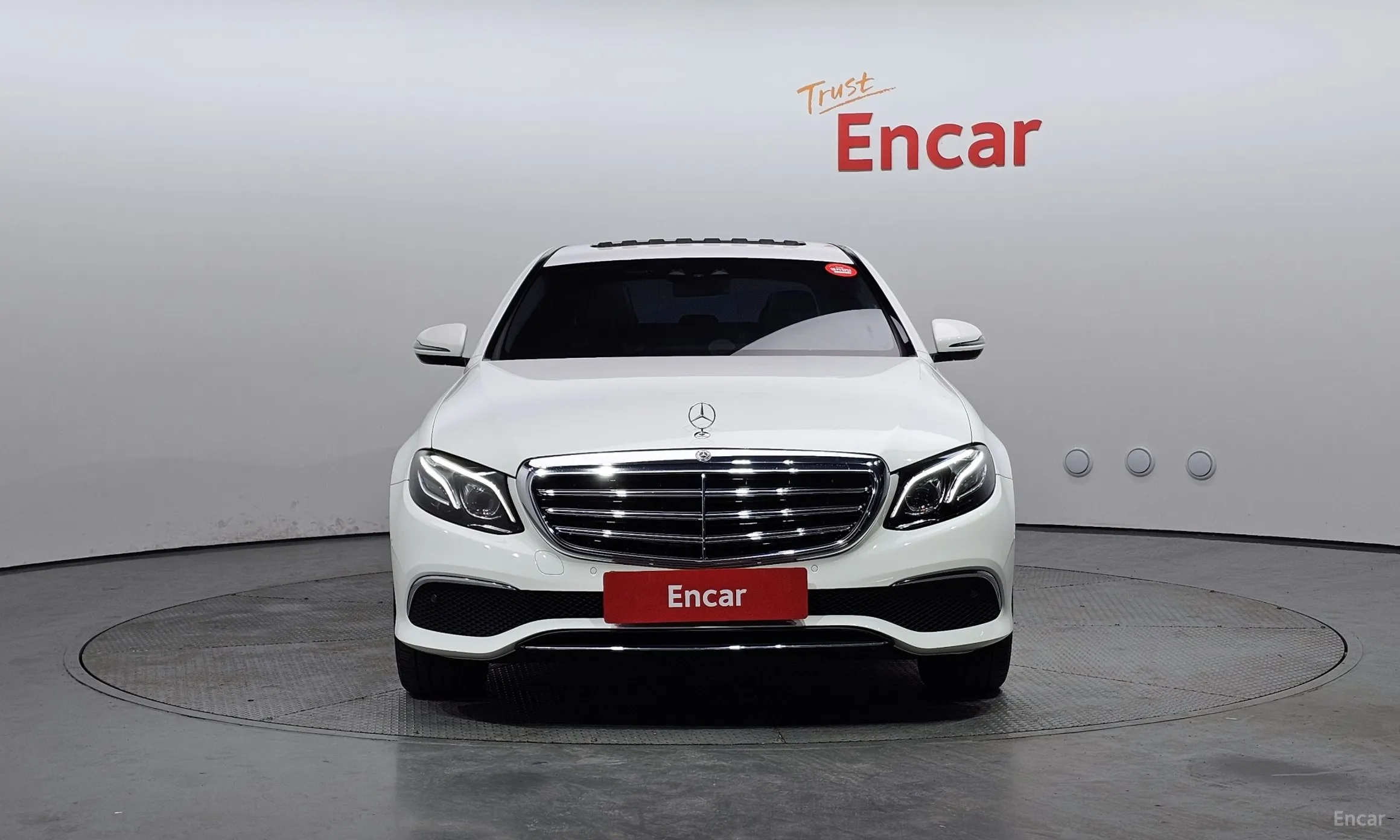 Mercedes Benz E-Class W213