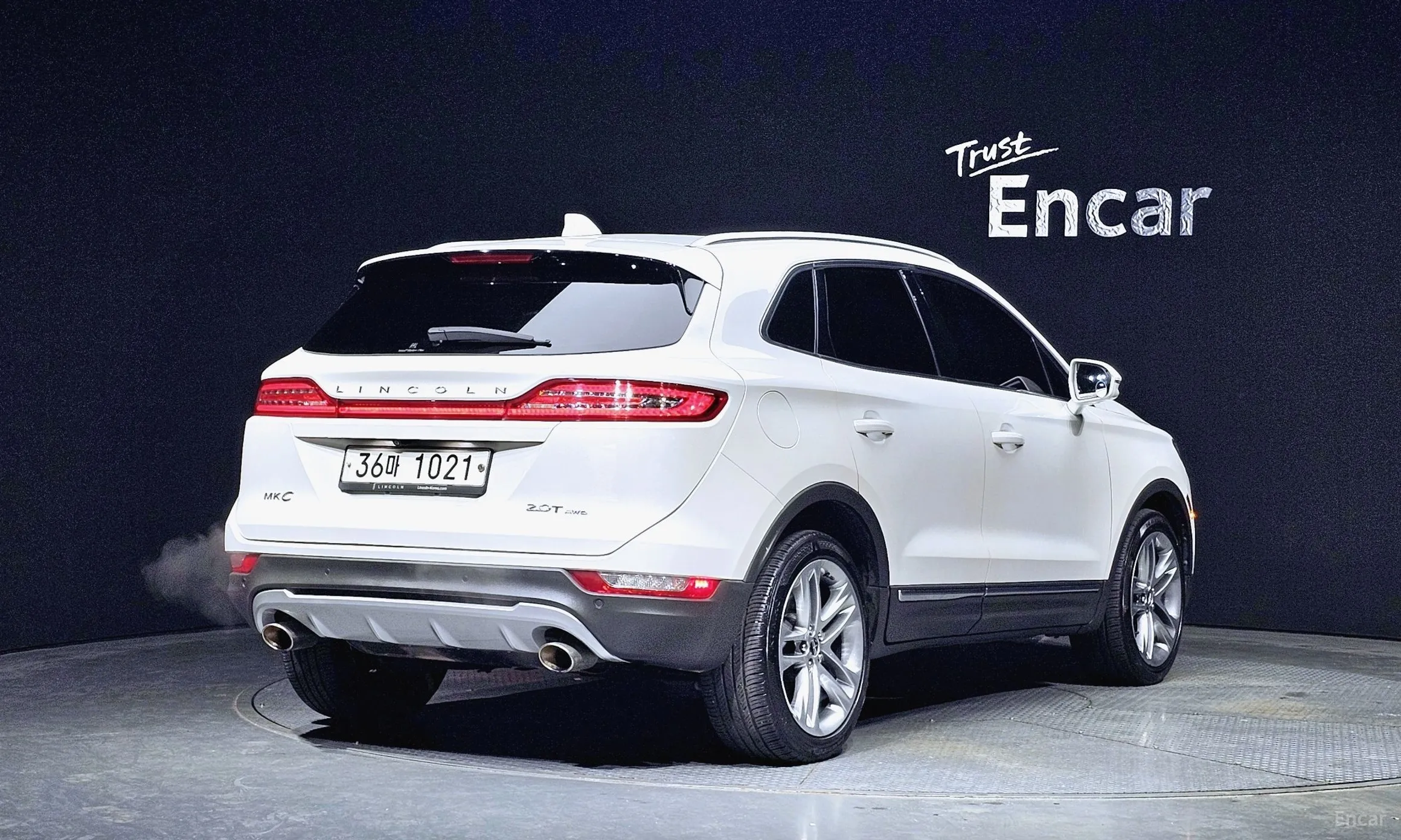 Lincoln MKC превью 2