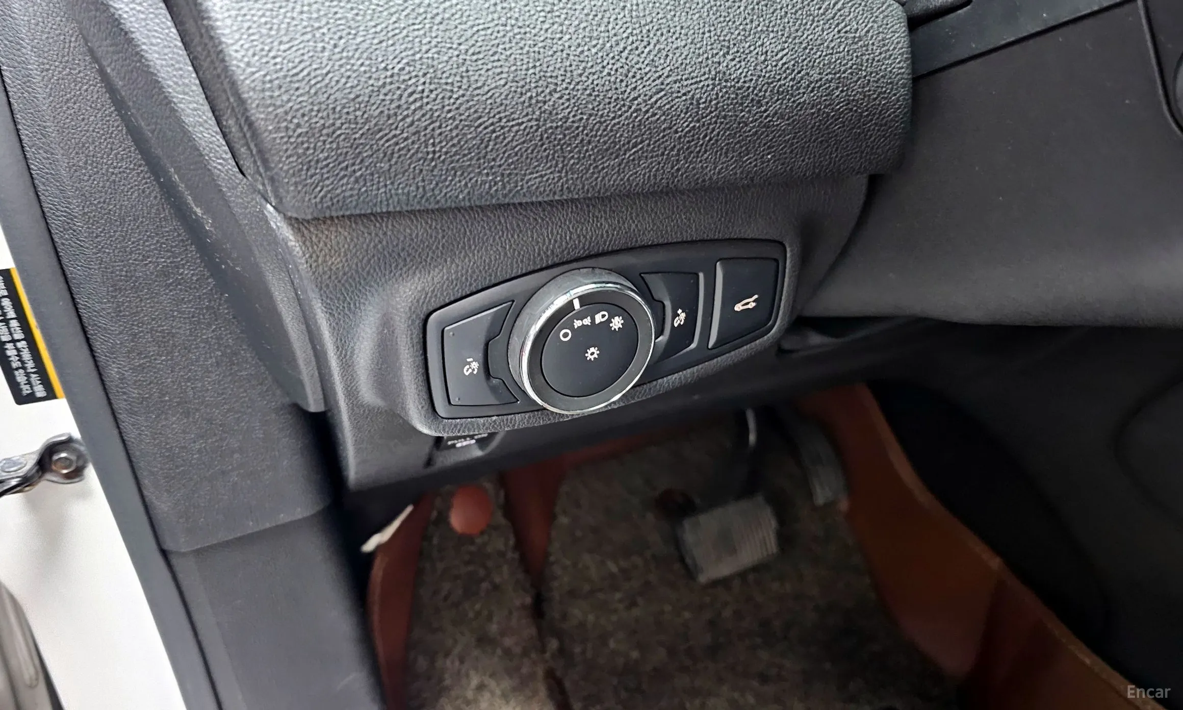 Lincoln MKC превью 17