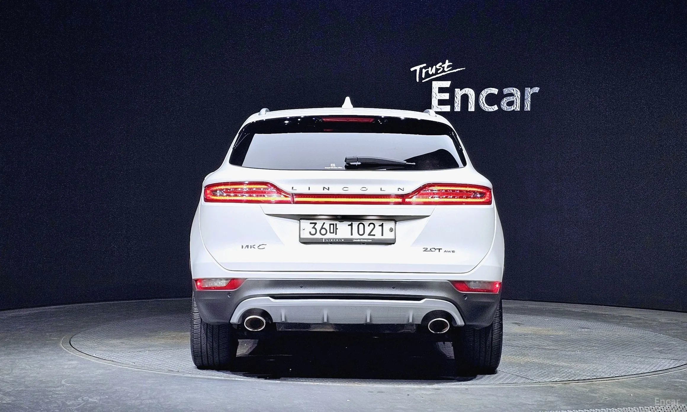 Lincoln MKC превью 4