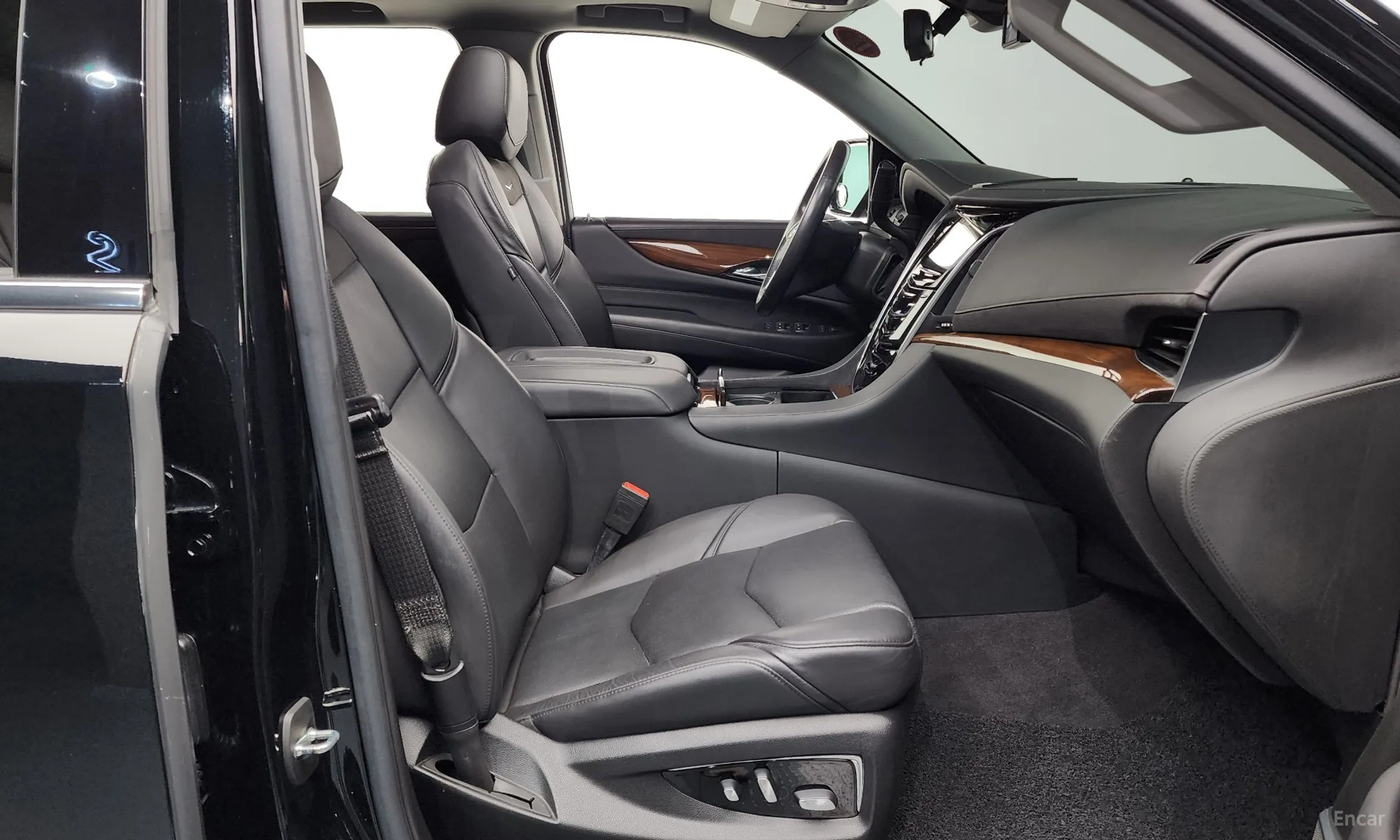 Cadillac Escalade превью 10