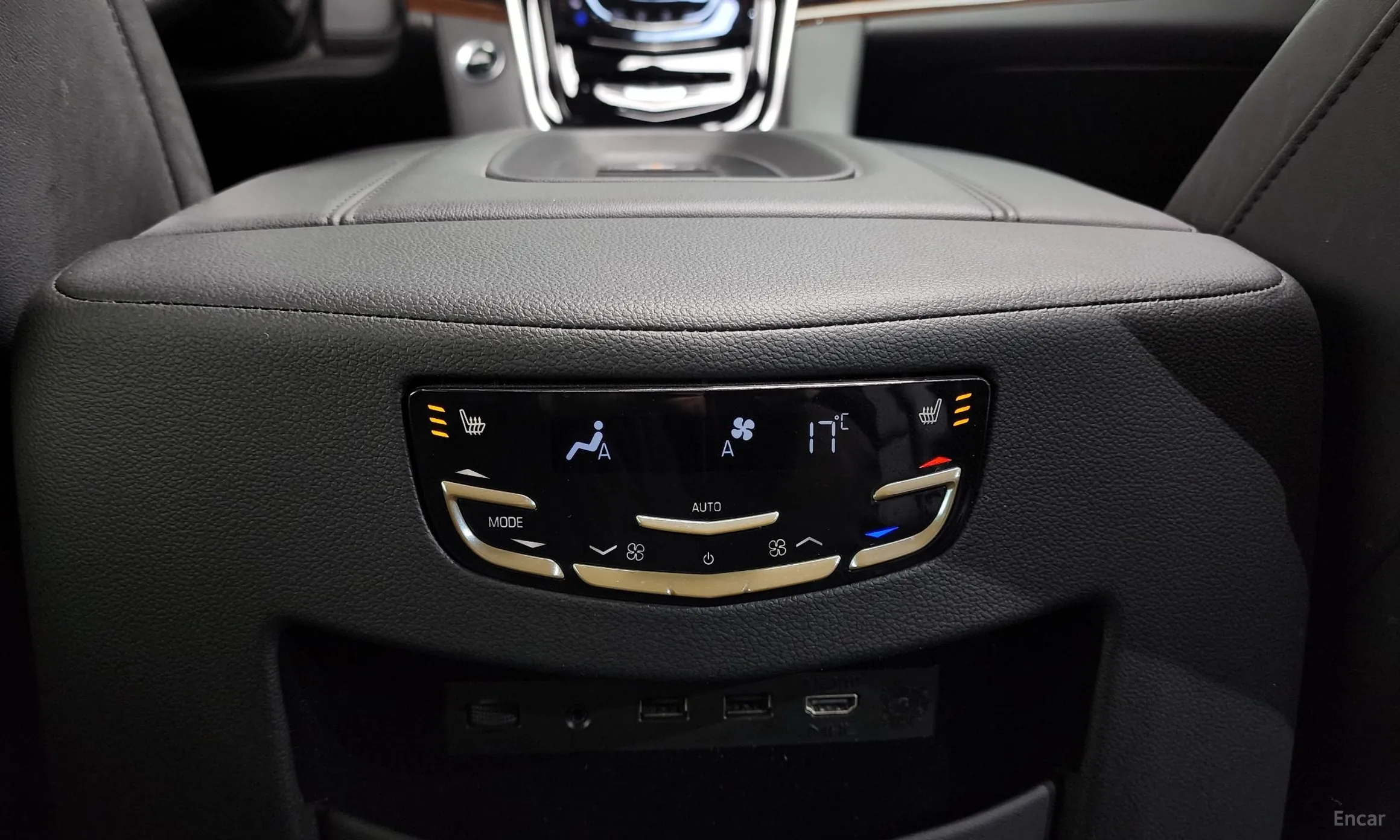 Cadillac Escalade превью 18