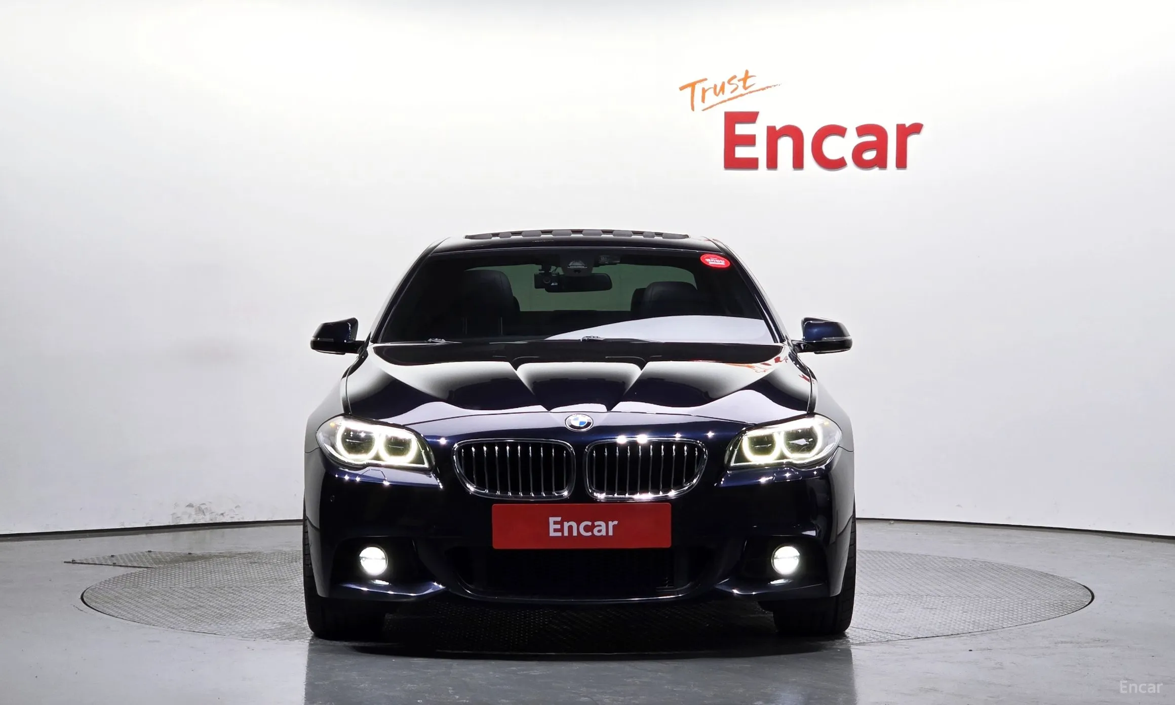 BMW 5 Series (F10) превью 2