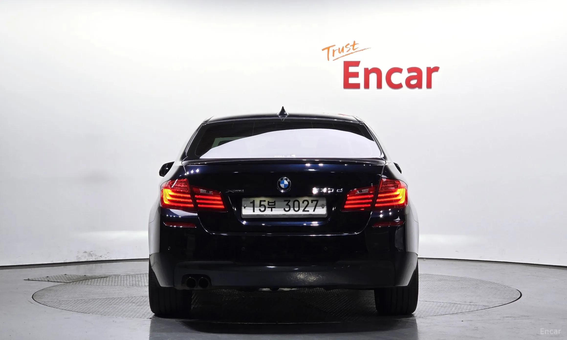 BMW 5 Series (F10) превью 3